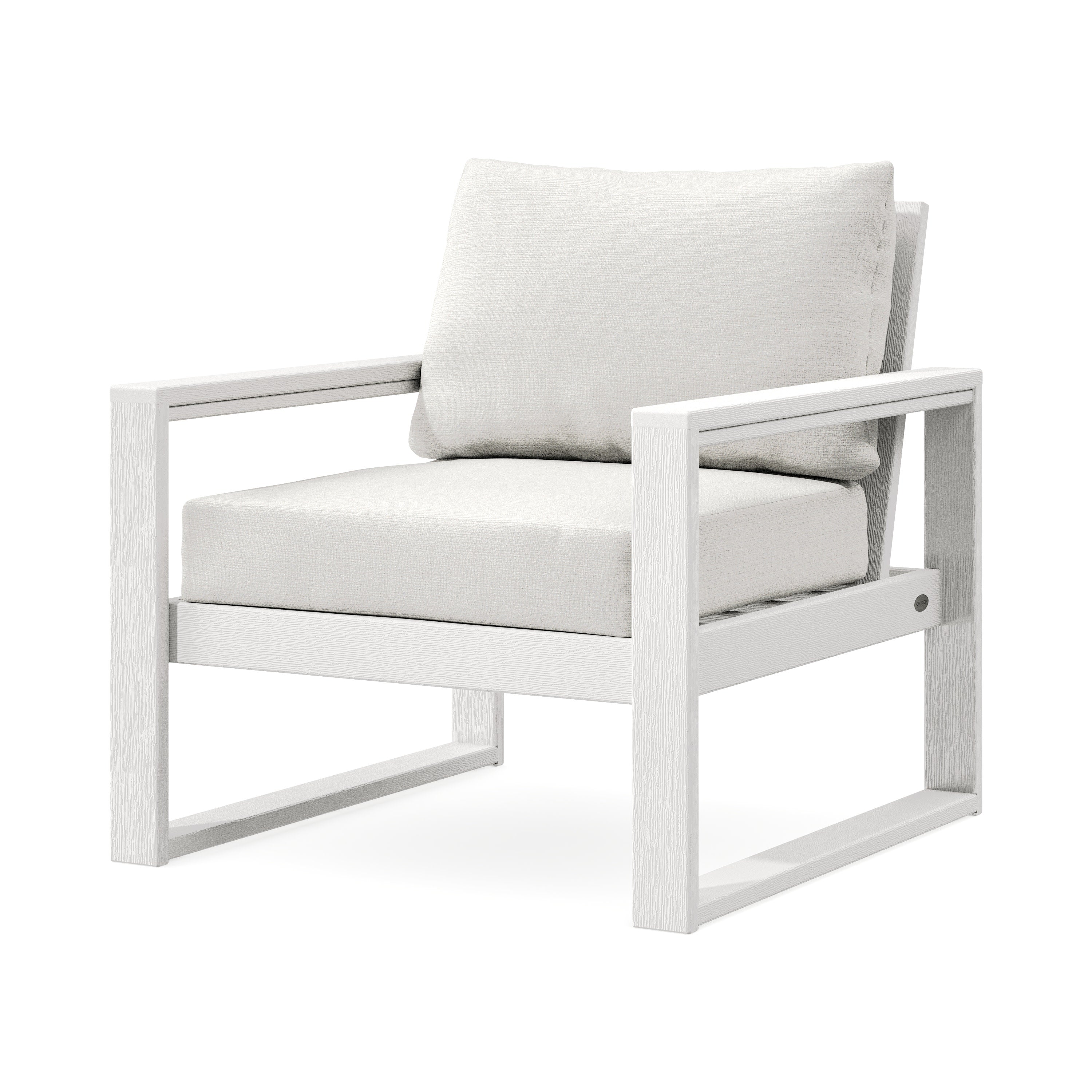 EDGE Club Chair in Vintage White / Natural Linen