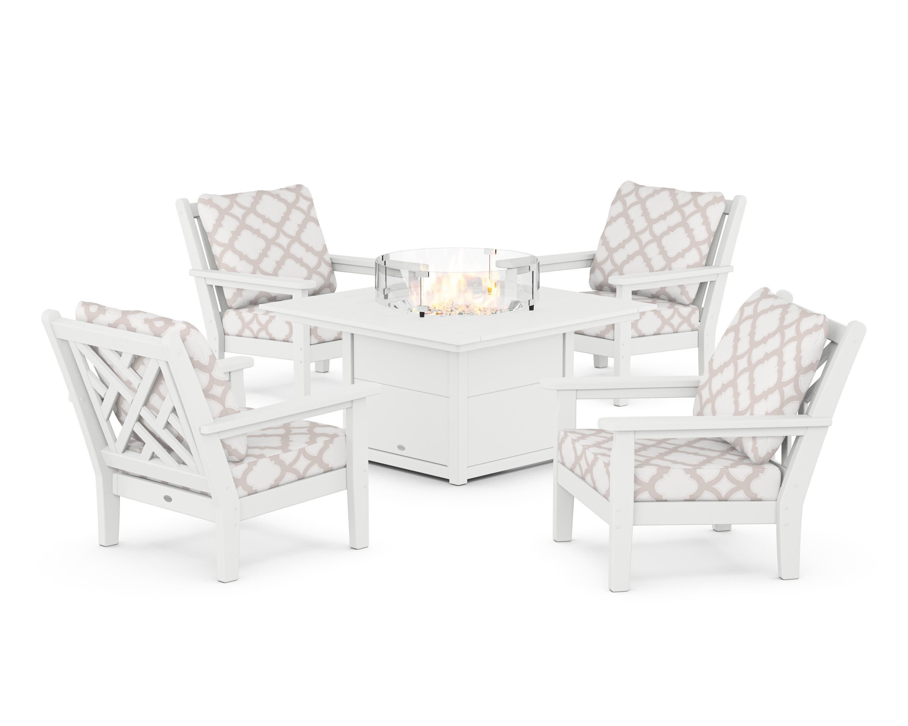 Chippendale 5-Piece Deep Seating Set with Fire Pit Table in White / Trellis Dune Burlap