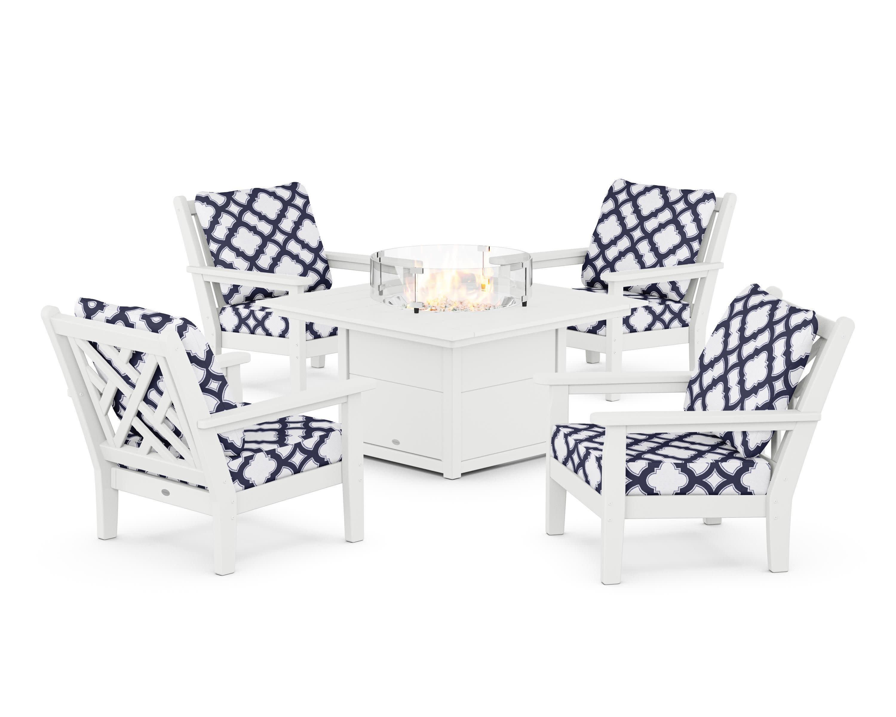 Chippendale 5-Piece Deep Seating Set with Fire Pit Table in White / Trellis Navy