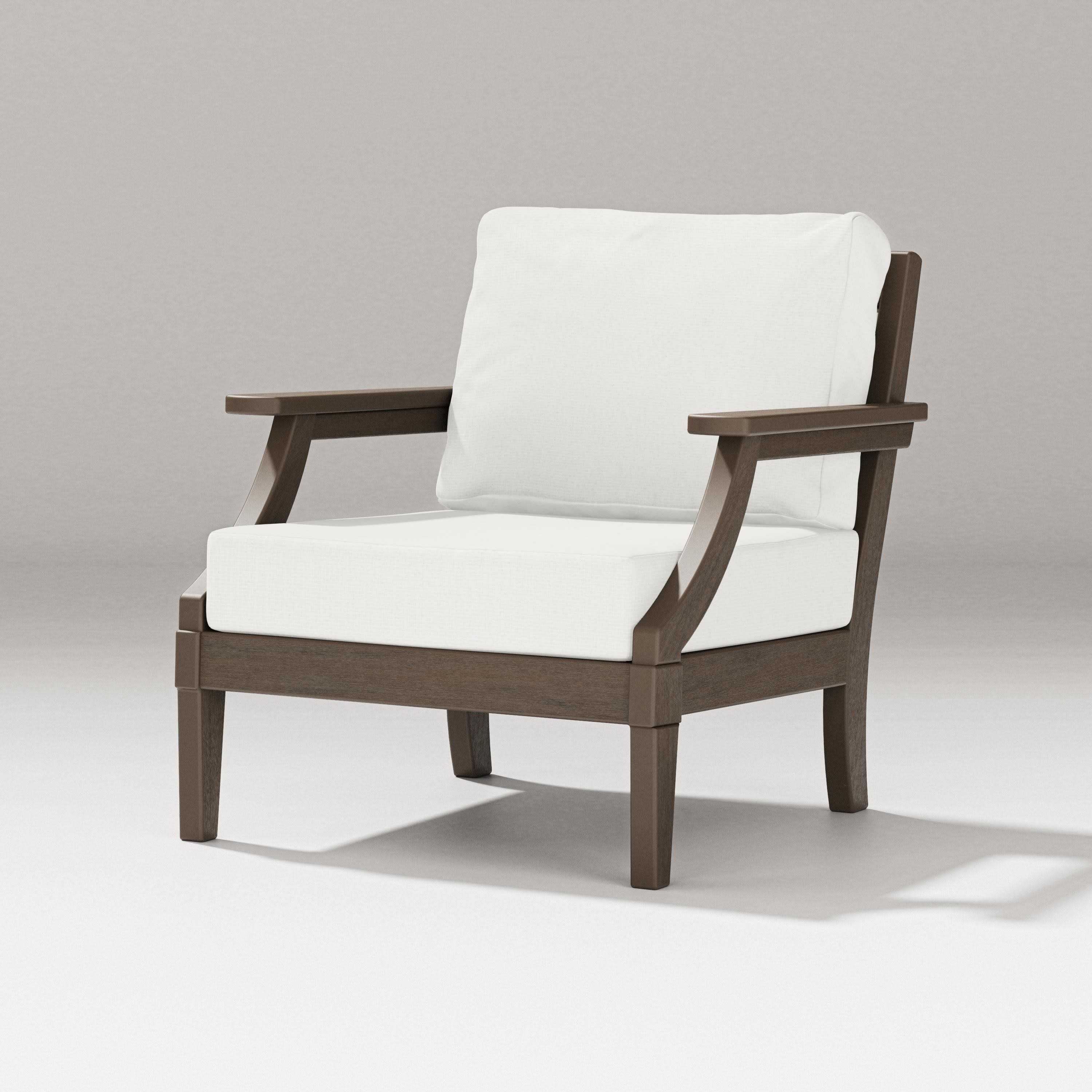 Estate Lounge Chair in Kona / Natural Linen