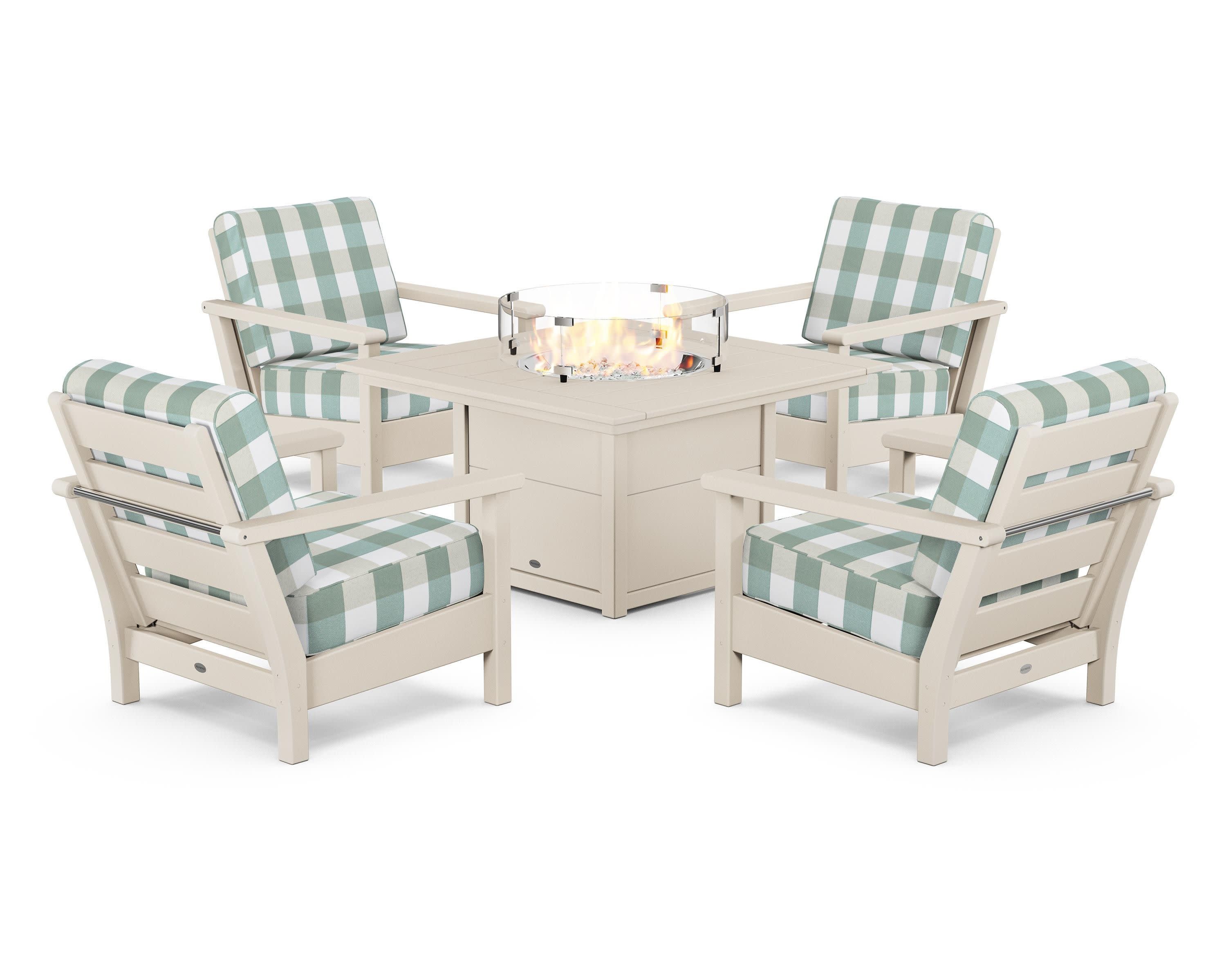 Harbour 5-Piece Conversation Set with Fire Pit Table in Sand / Buffalo Plaid Glacier Spa
