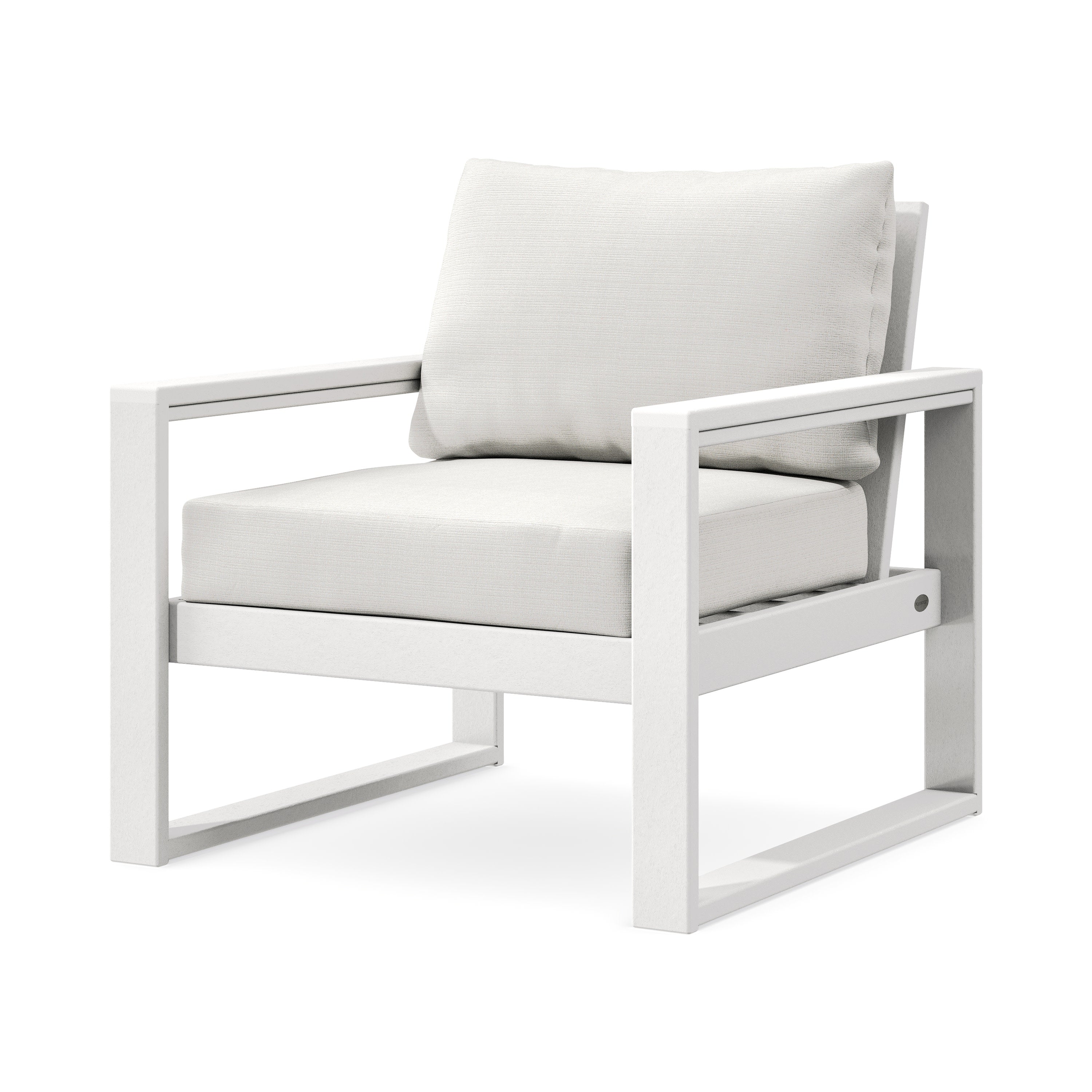 EDGE Club Chair in White / Natural Linen