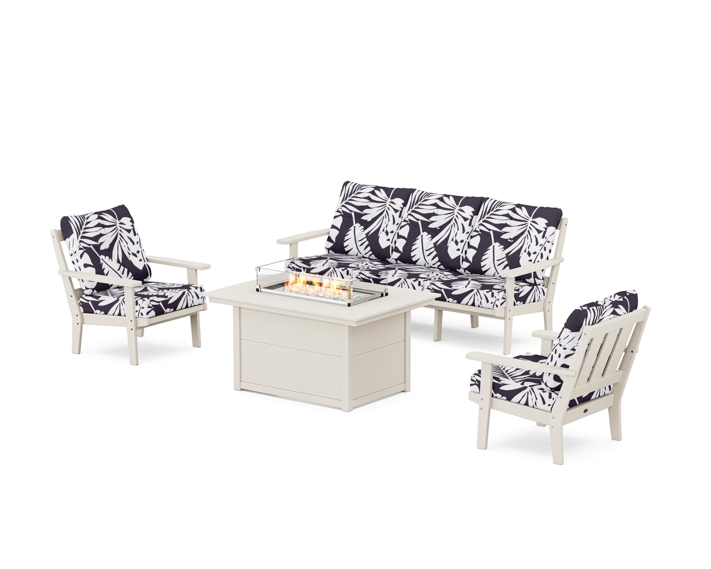 Oxford Deep Seating Fire Pit Table Set in Sand / Leaf Navy