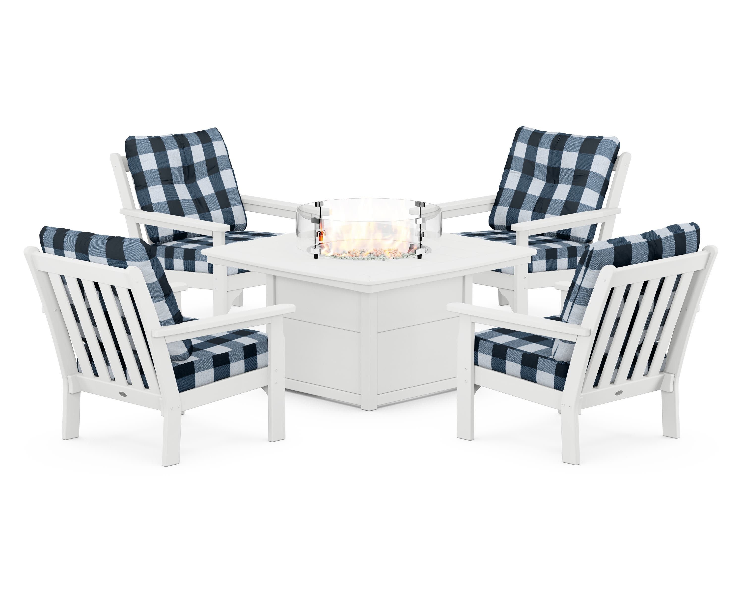 Vineyard 5-Piece Conversation Set with Fire Pit Table in White / Buffalo Plaid Marine Indigo
