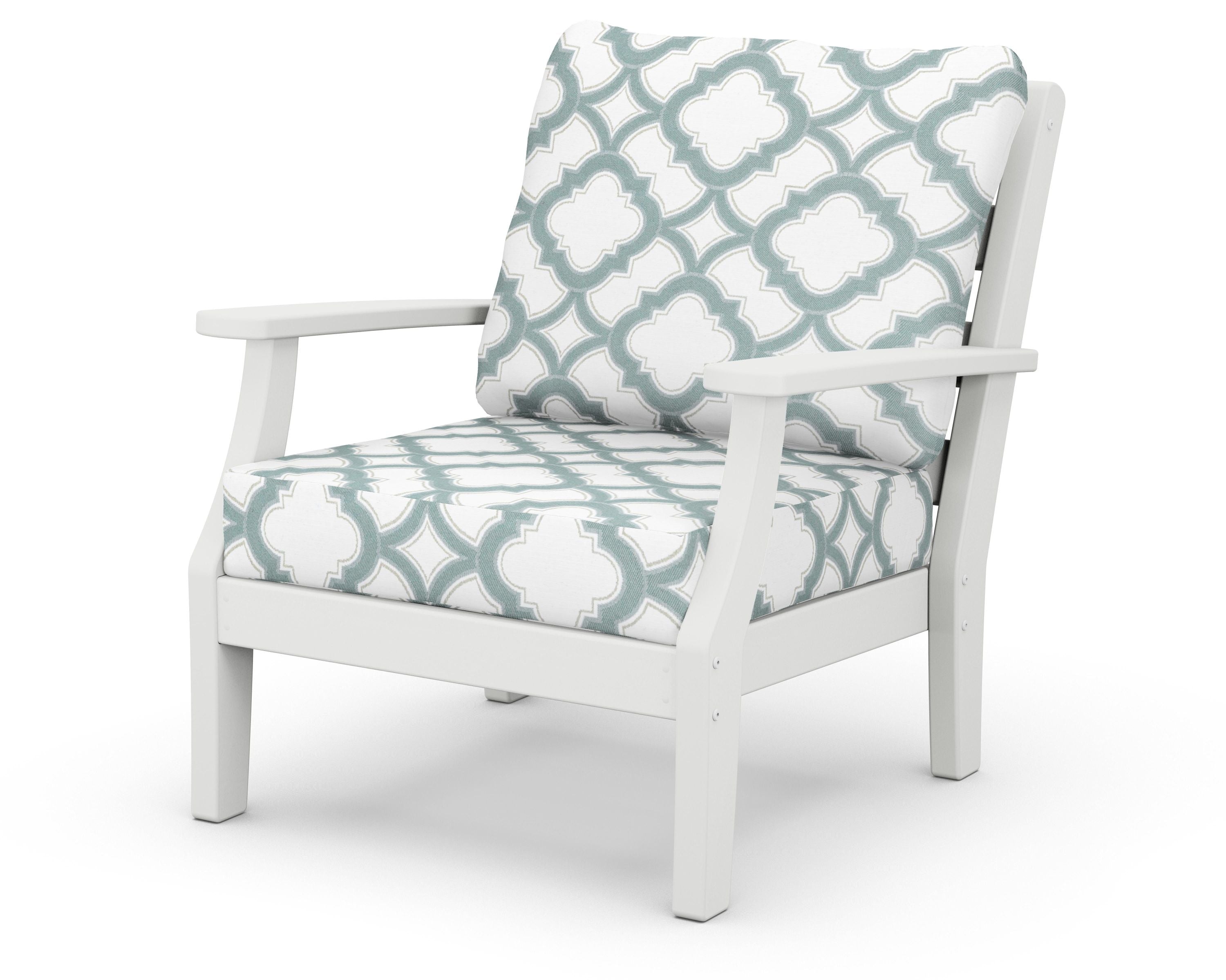 Chesapeake Deep Seating Chair in White / Trellis Glacier Spa