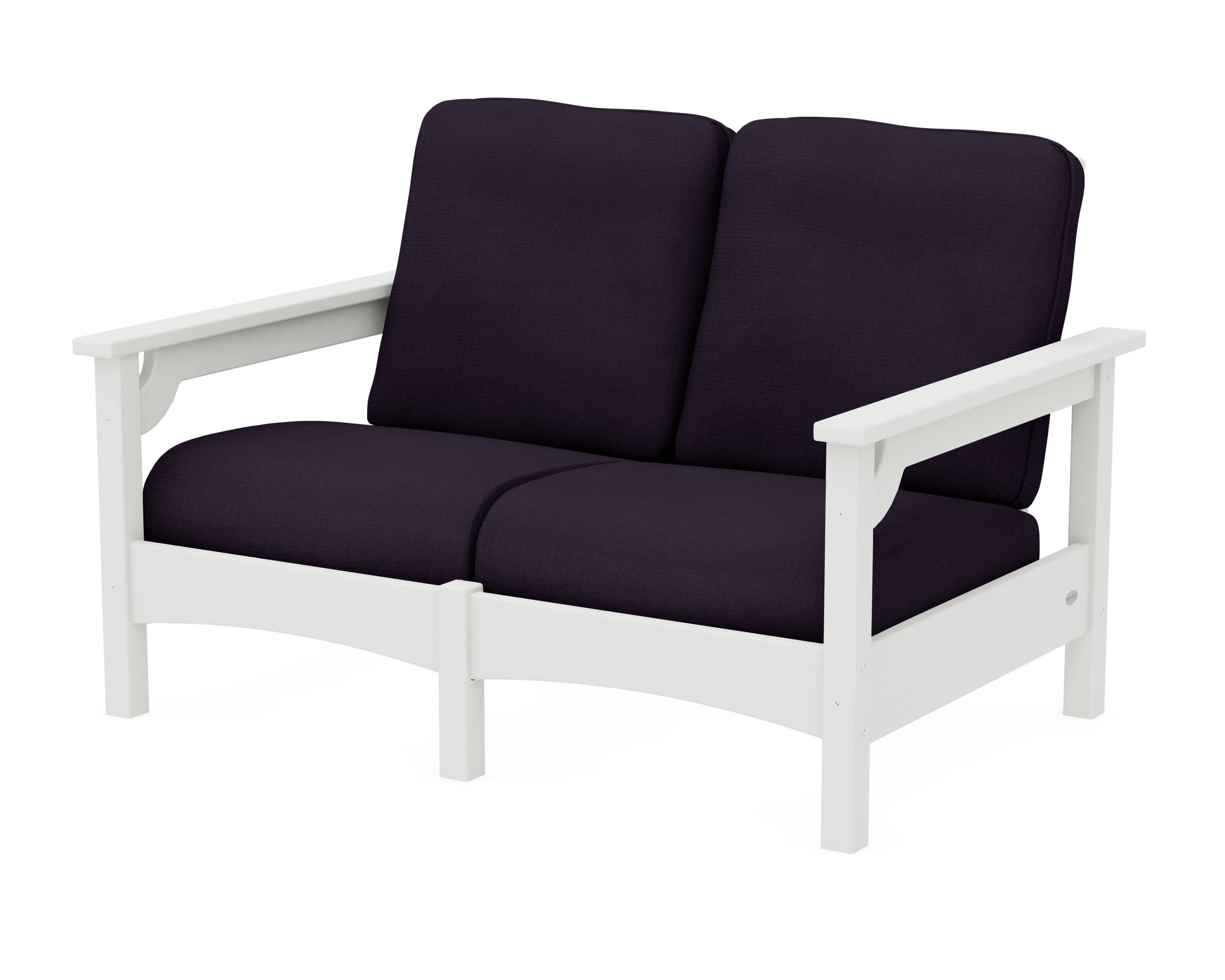 Club Loveseat in Vintage White / Navy Linen