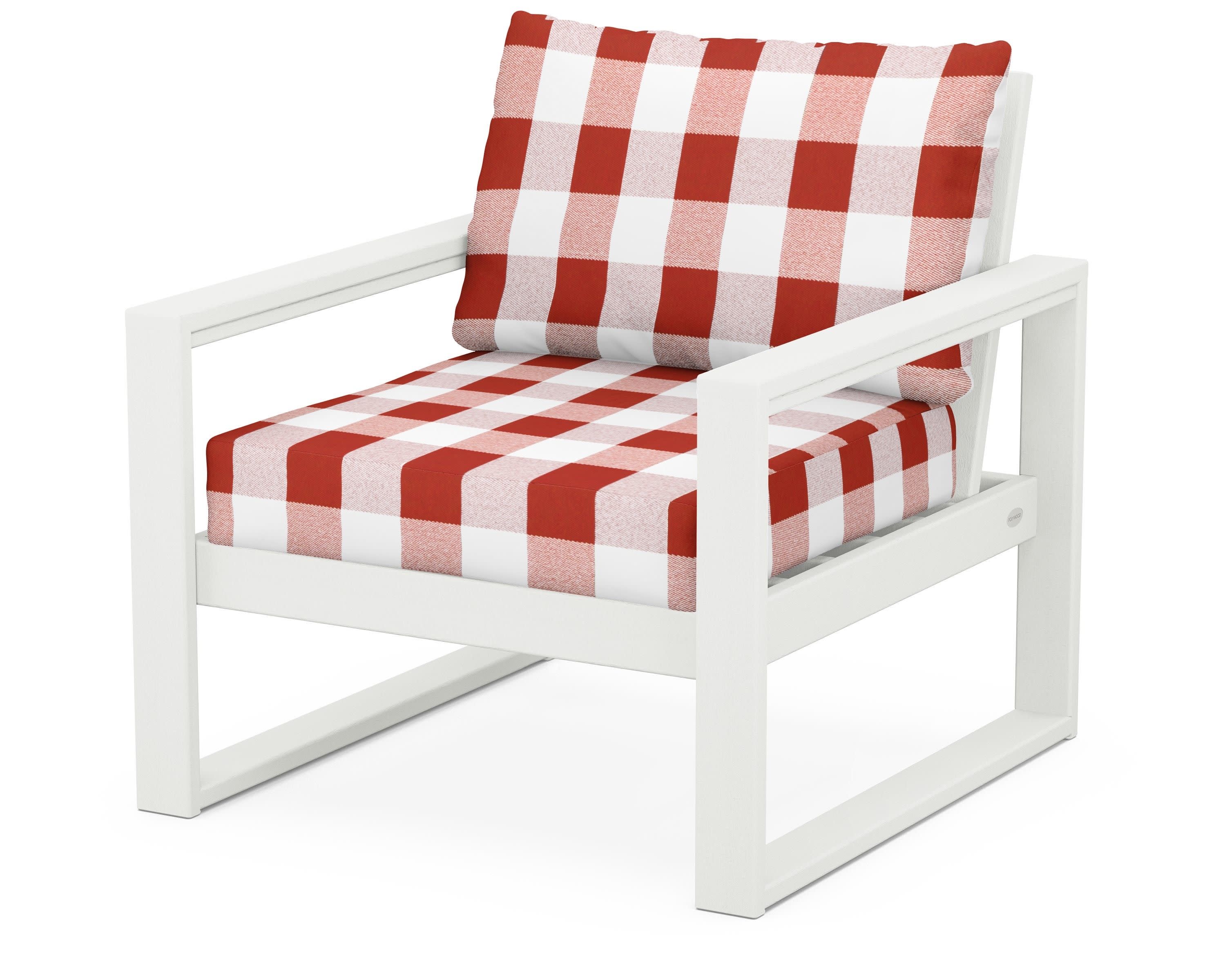 EDGE Club Chair in Vintage White / Buffalo Plaid Crimson