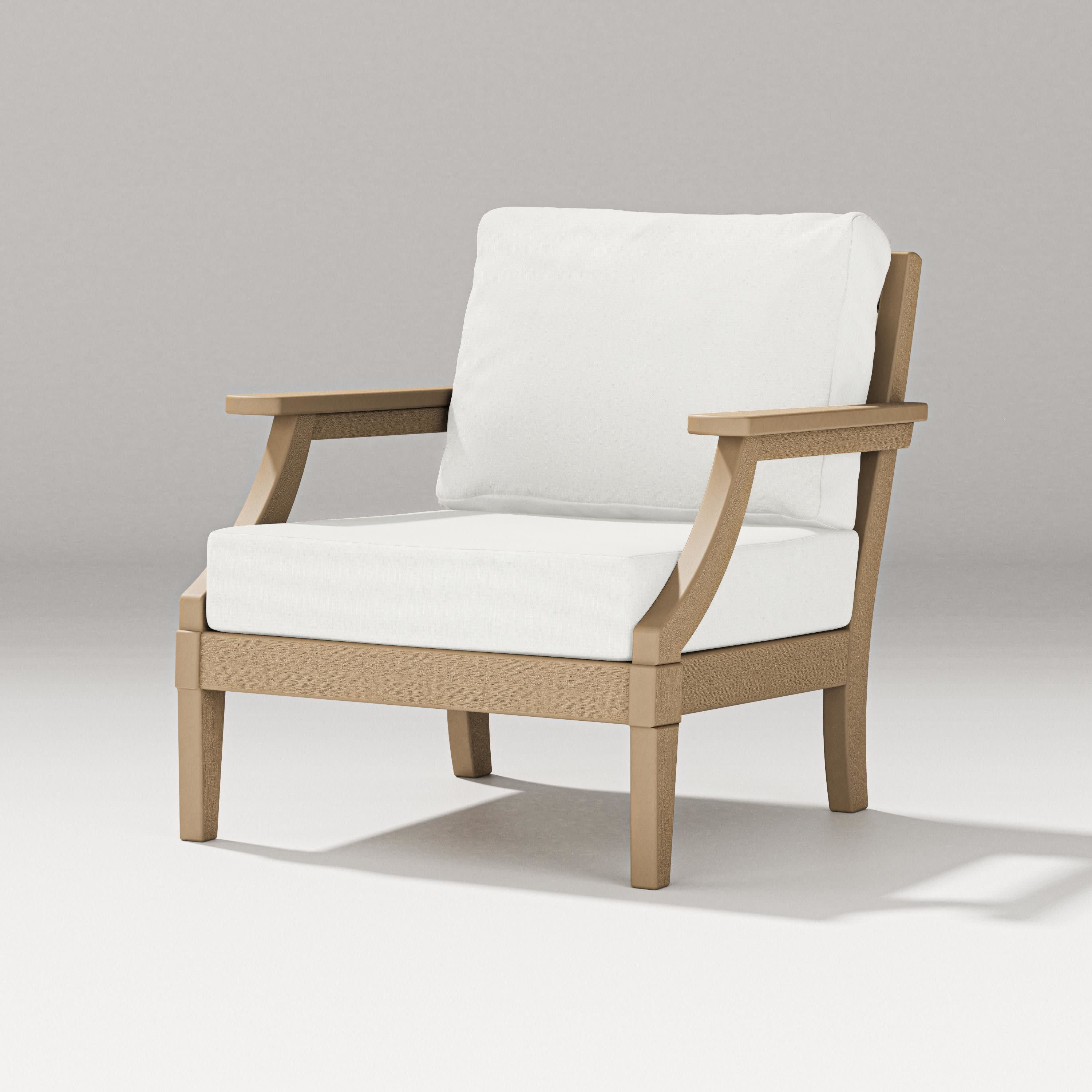 Estate Lounge Chair in Vintage Sahara / Natural Linen