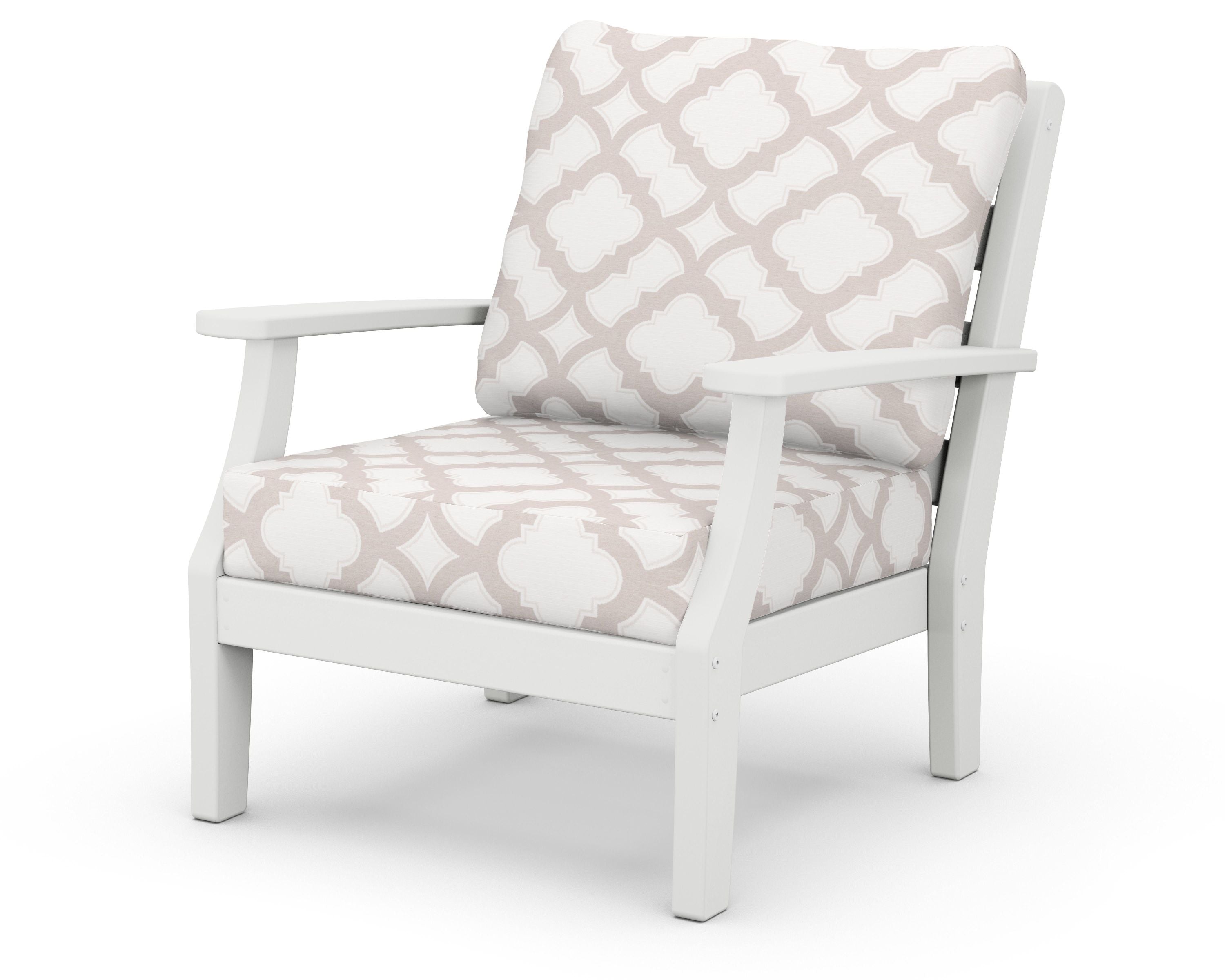Chesapeake Deep Seating Chair in White / Trellis Dune Burlap