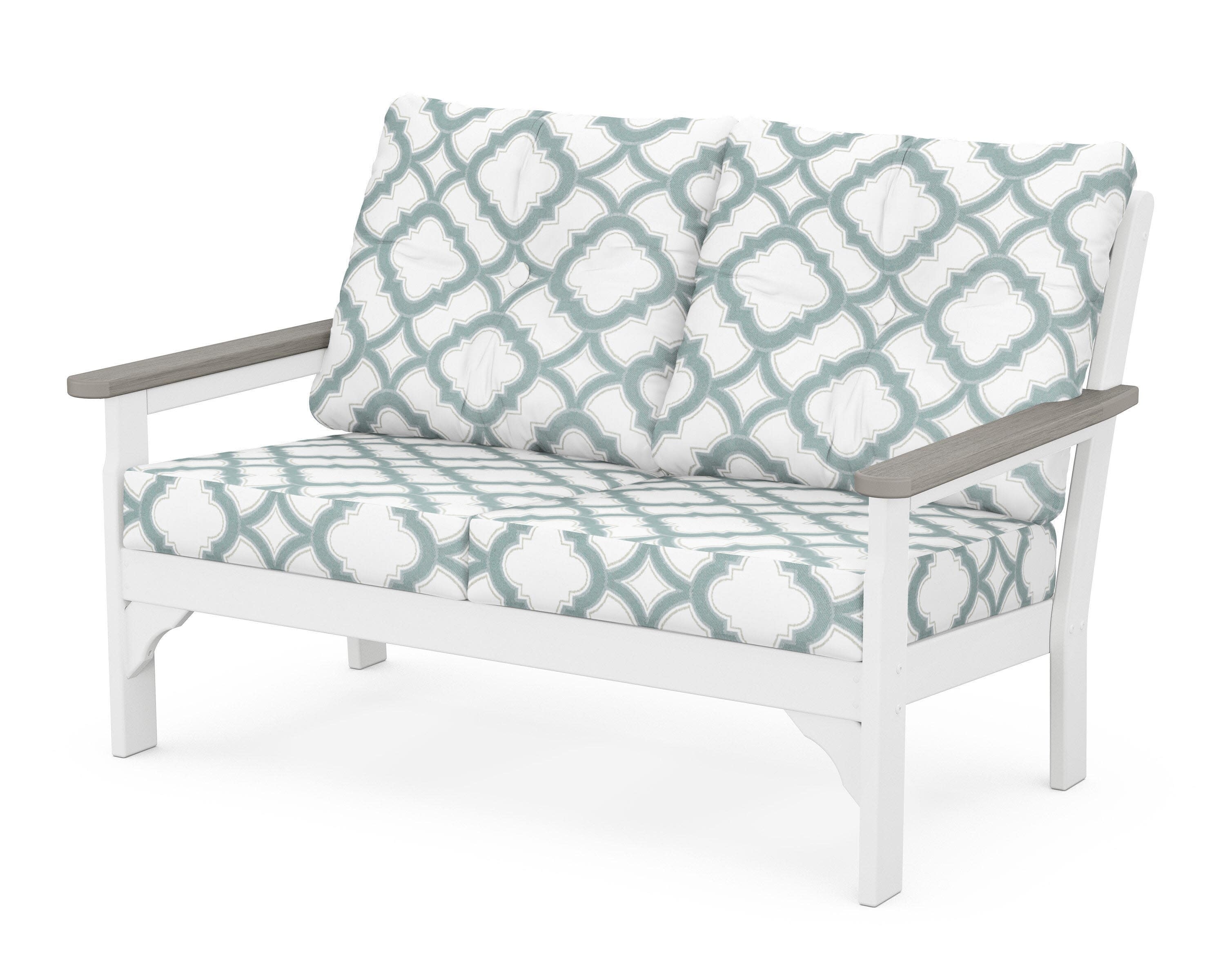Vineyard Deep Seating Loveseat in White / Driftwood / Trellis Glacier Spa