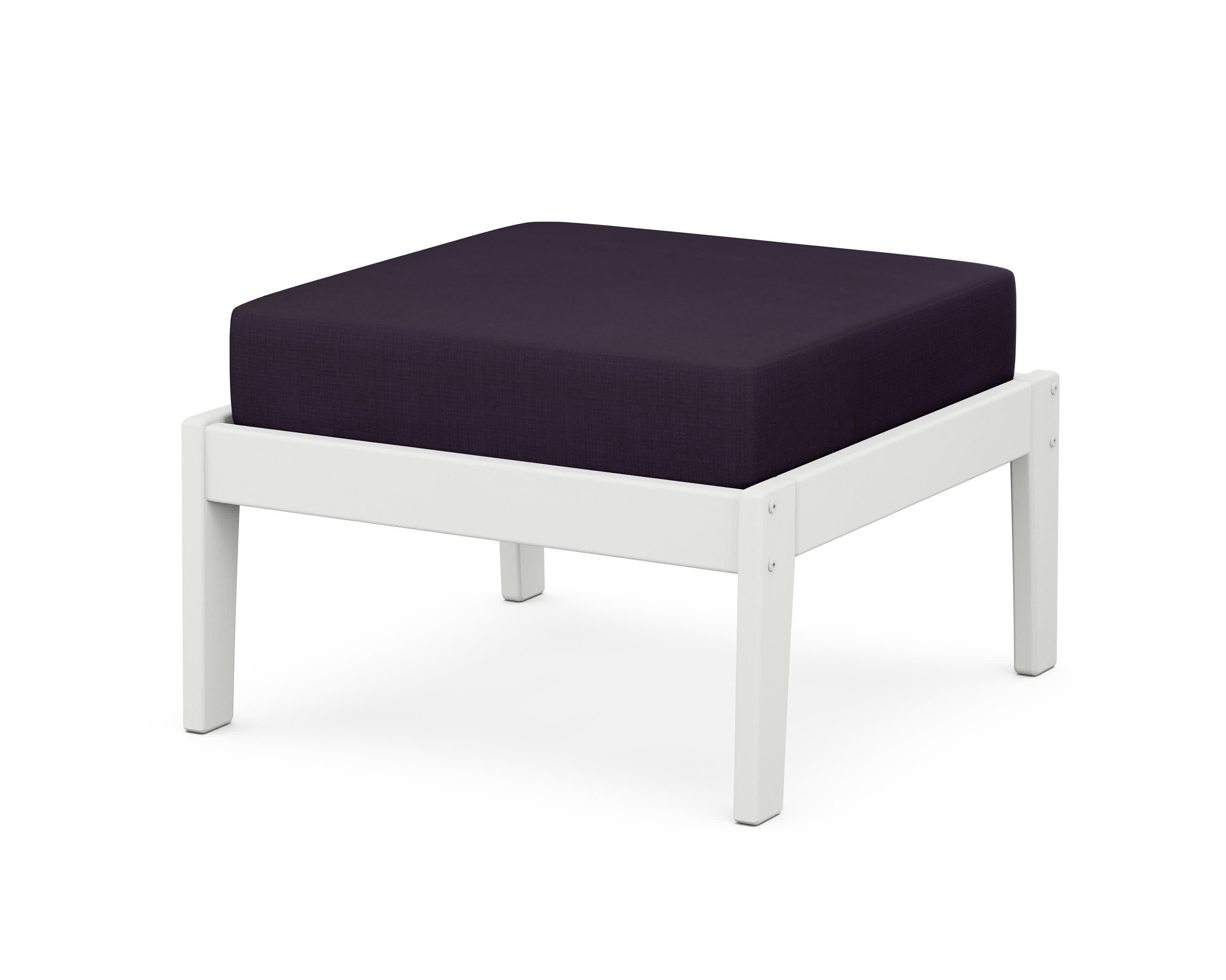 Deep Seating Ottoman in White / Navy Linen
