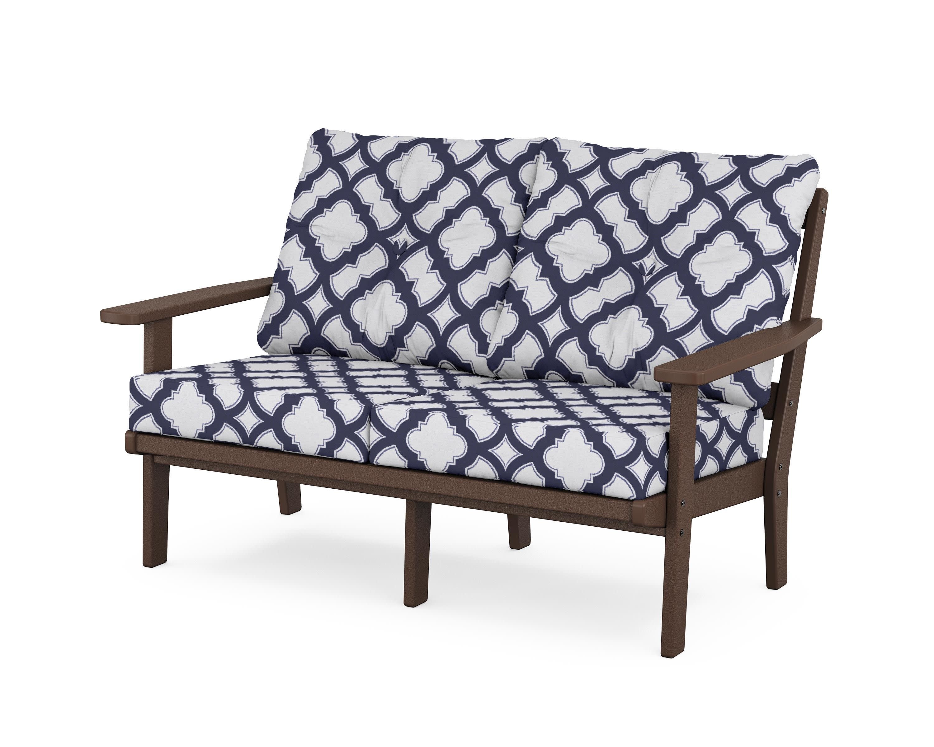 Prairie Deep SeatingLoveseat in Mahogany / Trellis Navy