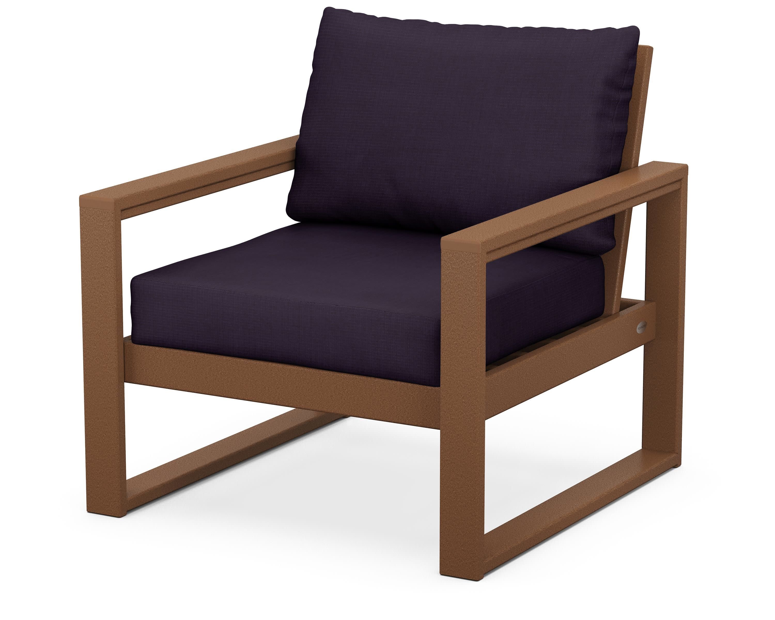 EDGE Club Chair in Teak / Navy Linen