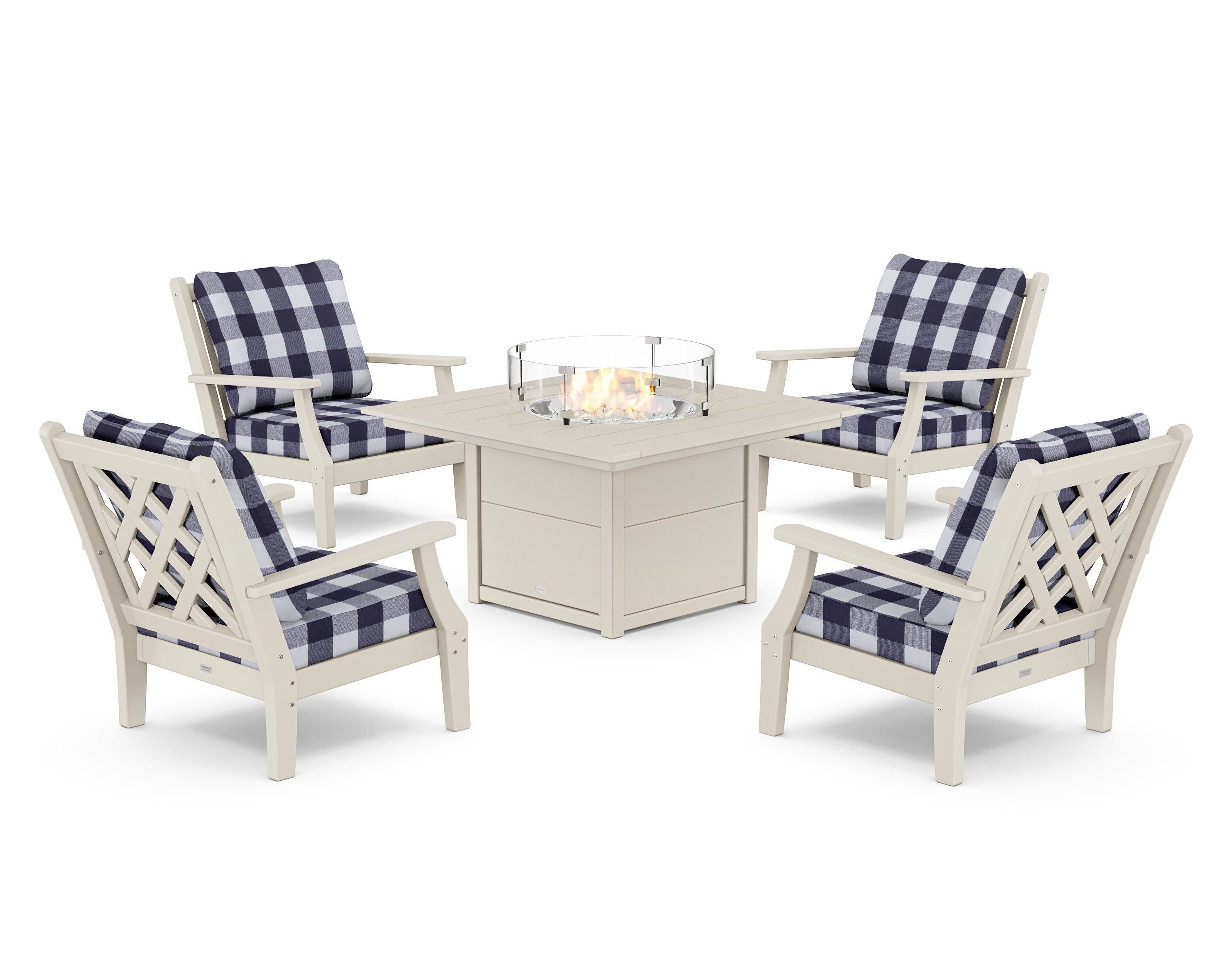 Wovendale 5-Piece Deep Seating Set with Fire Pit Table in Sand / Buffalo Plaid Navy
