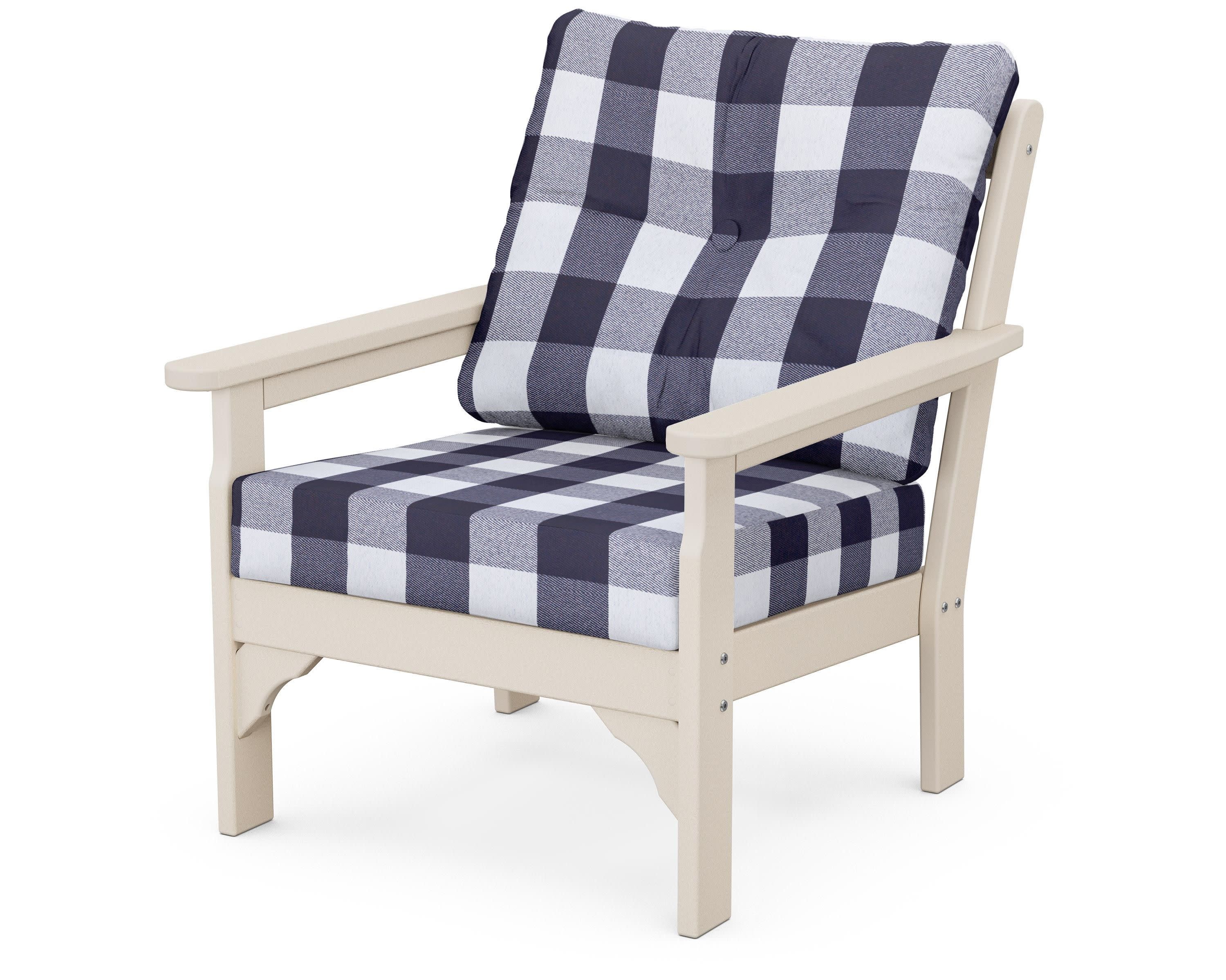 Vineyard Deep Seating Chair in Sand / Buffalo Plaid Navy