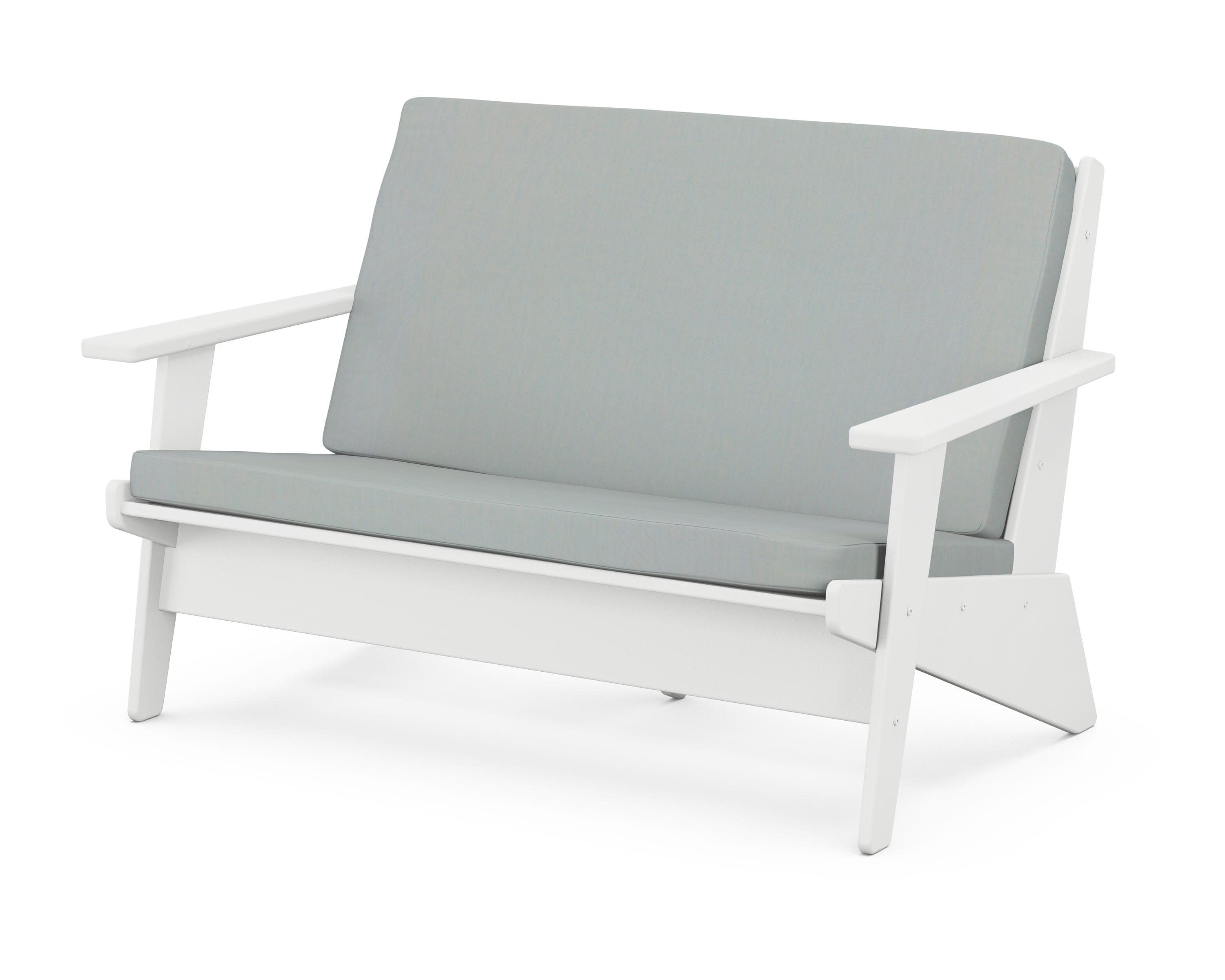 Riviera Modern Lounge Loveseat in White / Spa