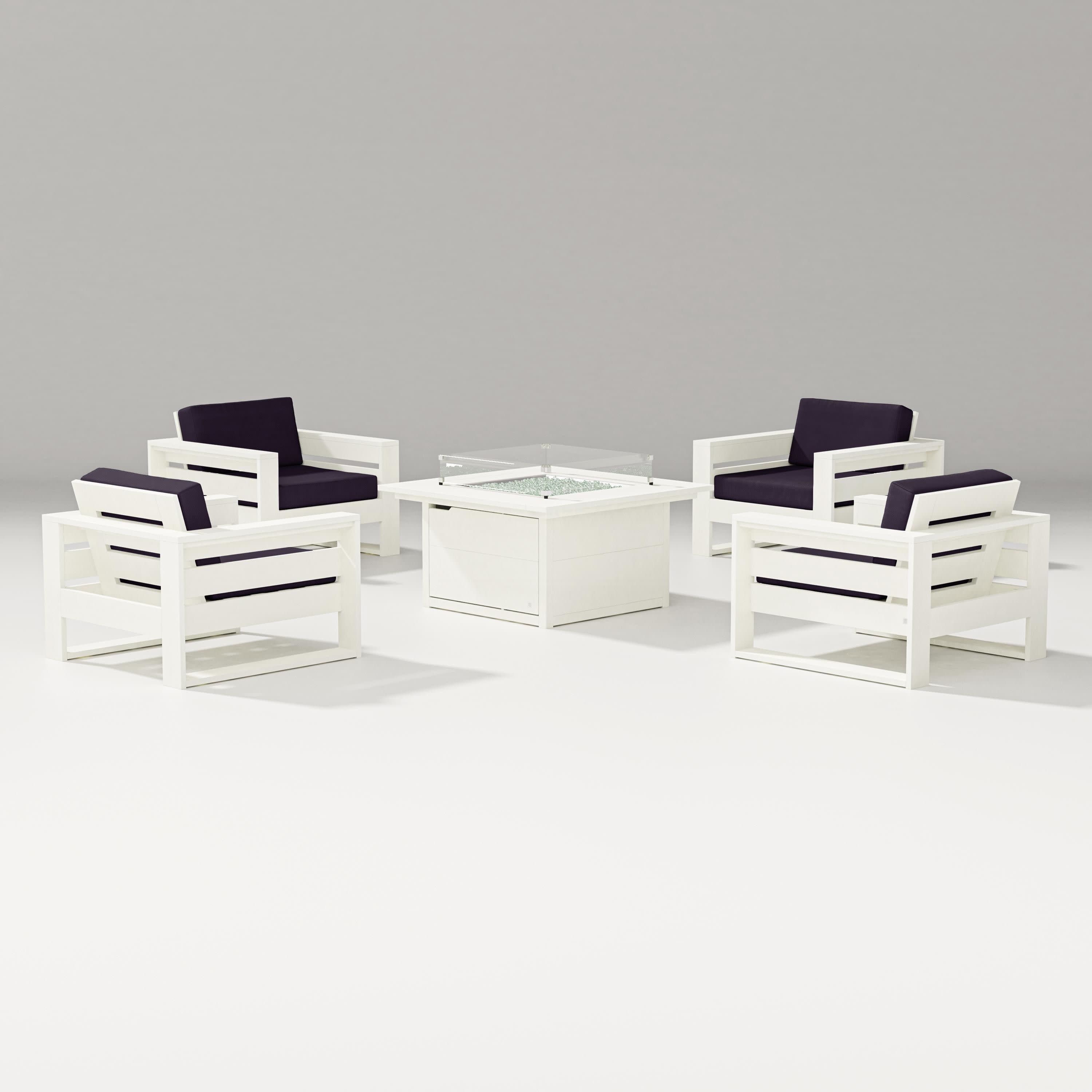 Latitude 5-Piece Lounge Fire Table Set in Vintage White / Navy Linen