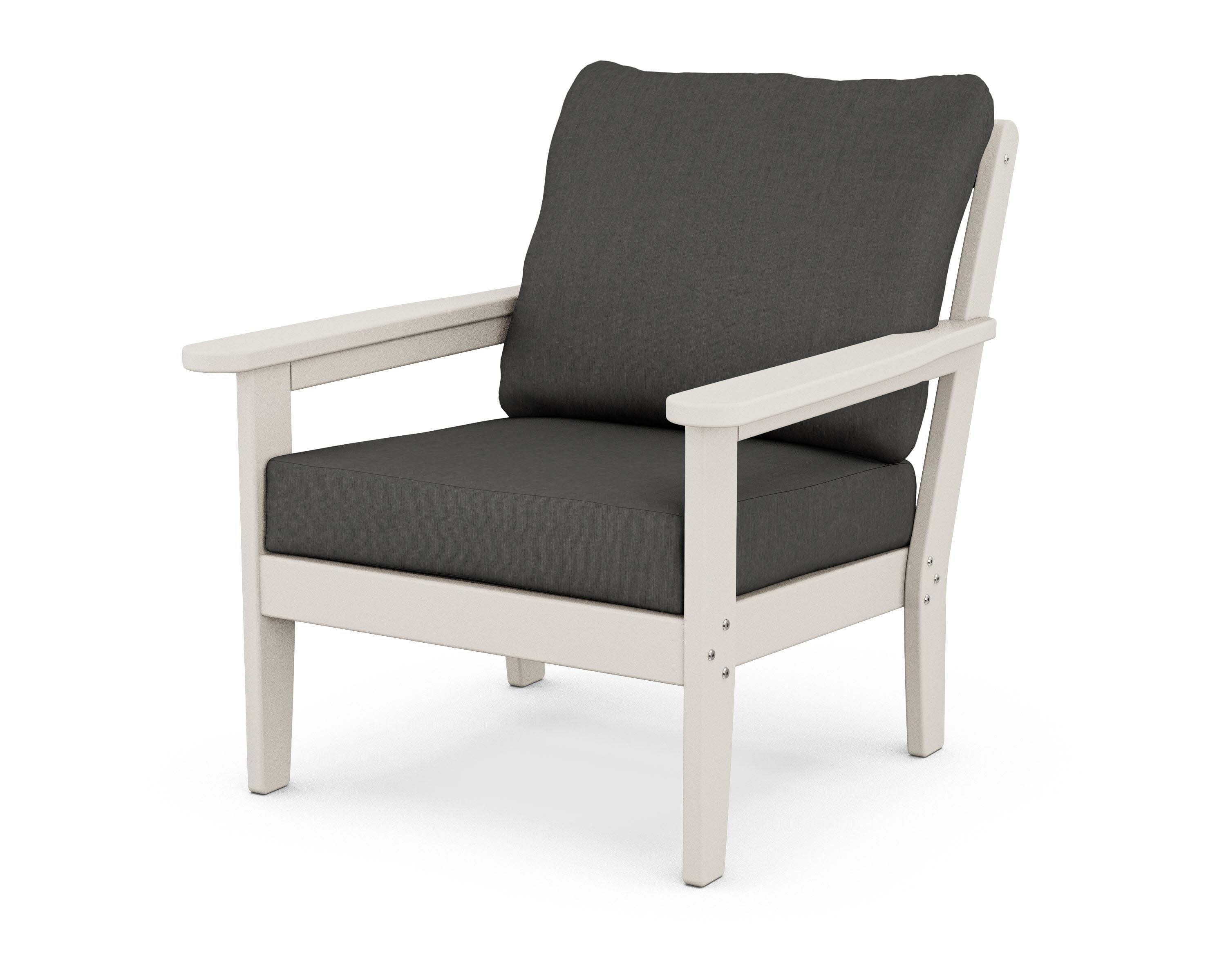 Cottage Deep Seating Chair in Sand / Spectrum Carbon