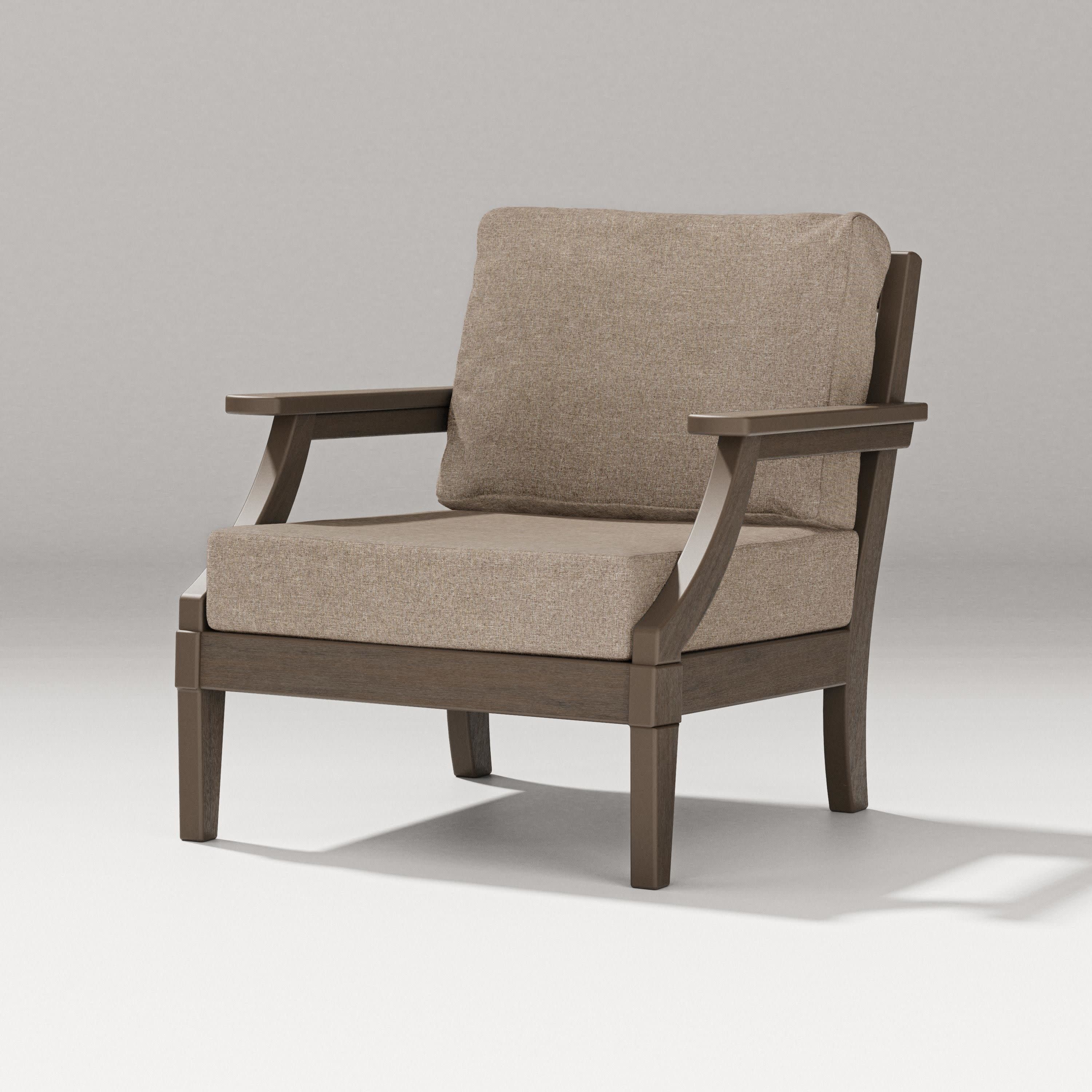 Estate Lounge Chair in Kona / Spiced Burlap