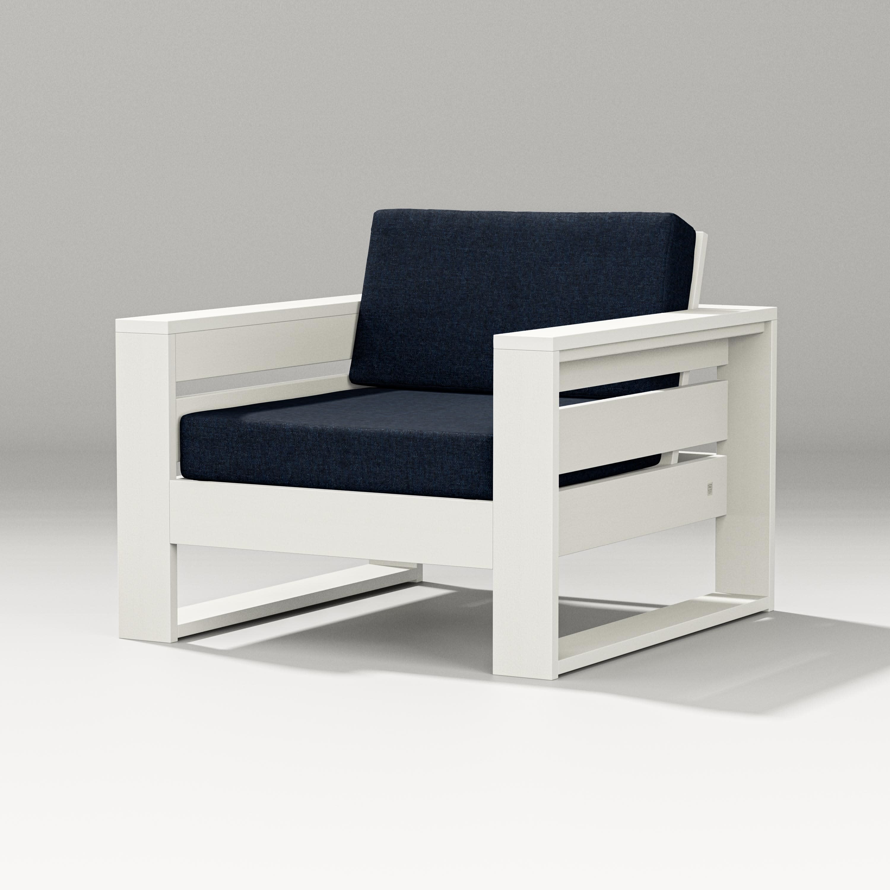 Latitude Lounge Chair in Vintage White / Marine Indigo