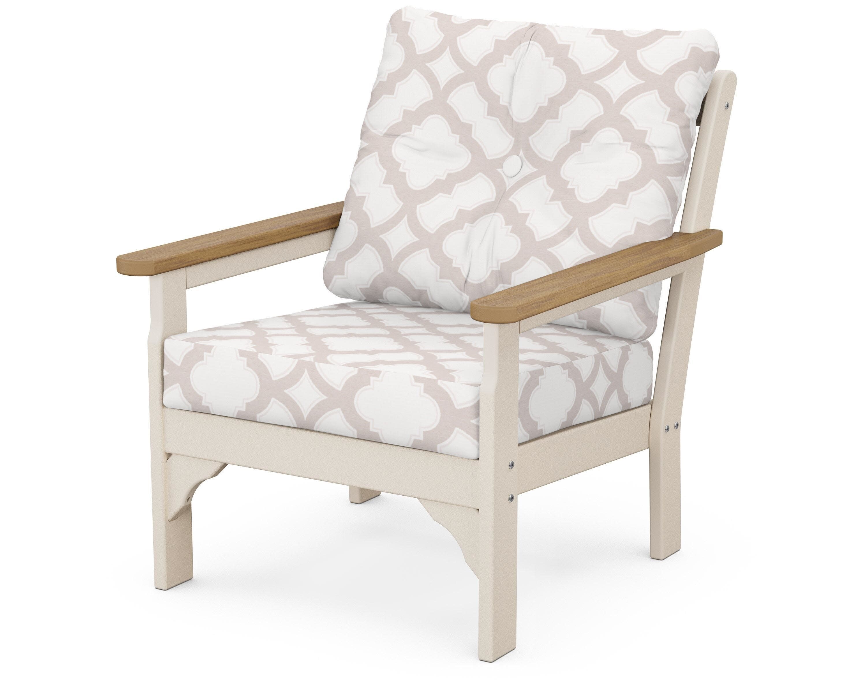 Vineyard Deep Seating Chair in Sand / Natural / Trellis Dune Burlap