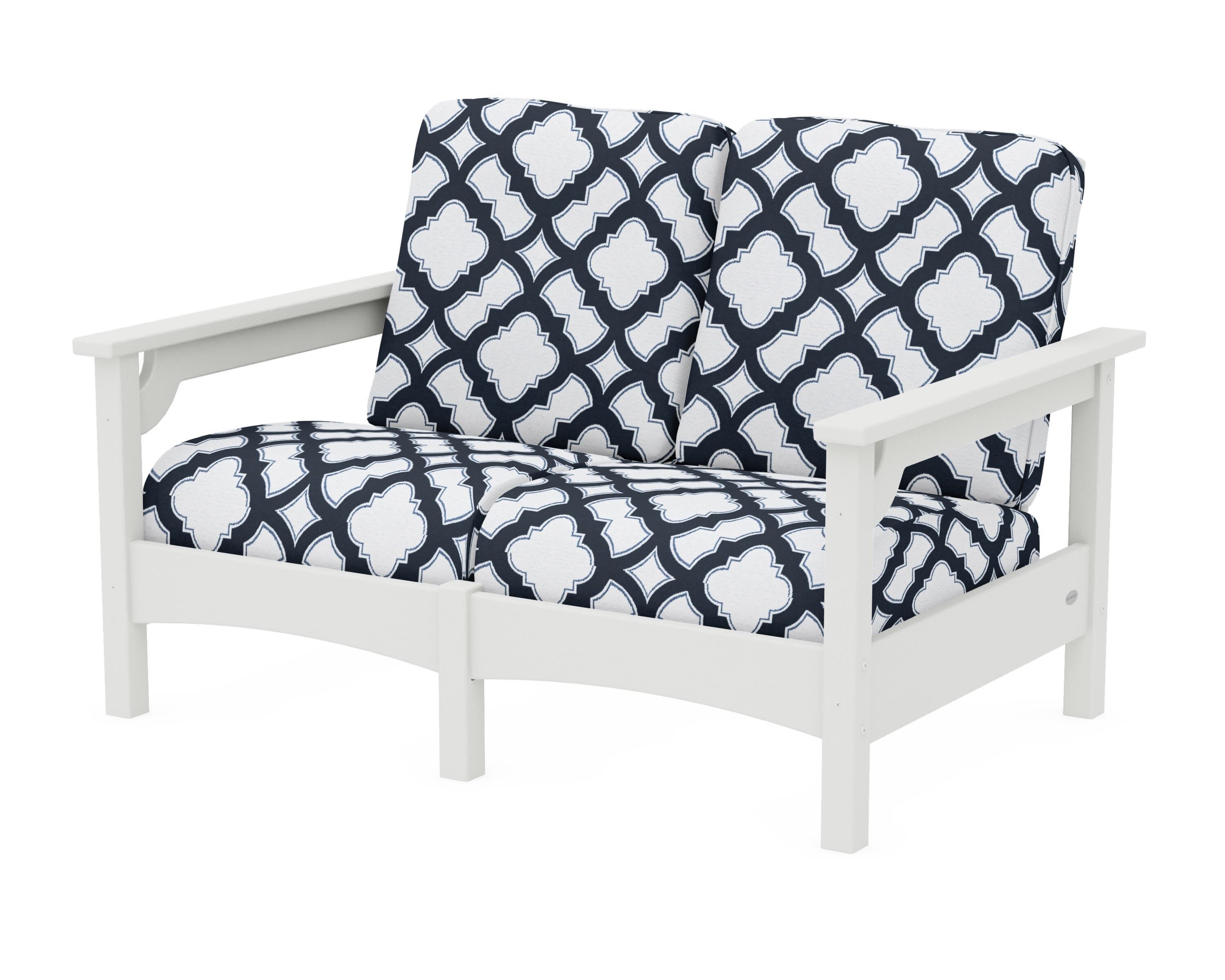 Club Loveseat in Vintage White / Trellis Marine Indigo