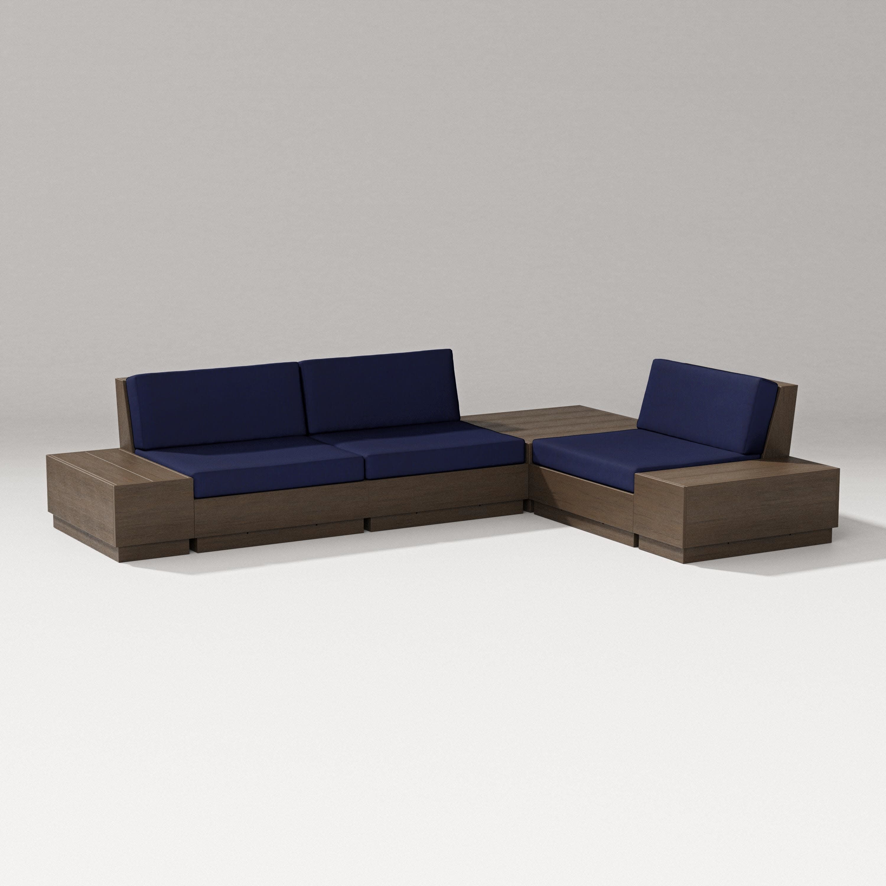 Elevate 6-Piece Corner Sectional in Kona / Navy