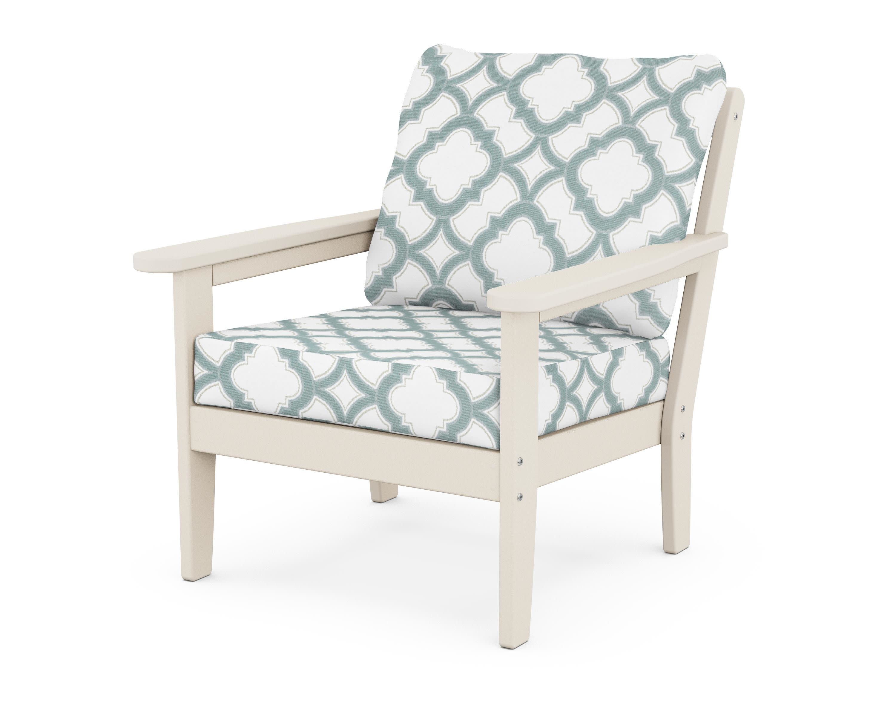 Cottage Deep Seating Chair in Sand / Trellis Glacier Spa