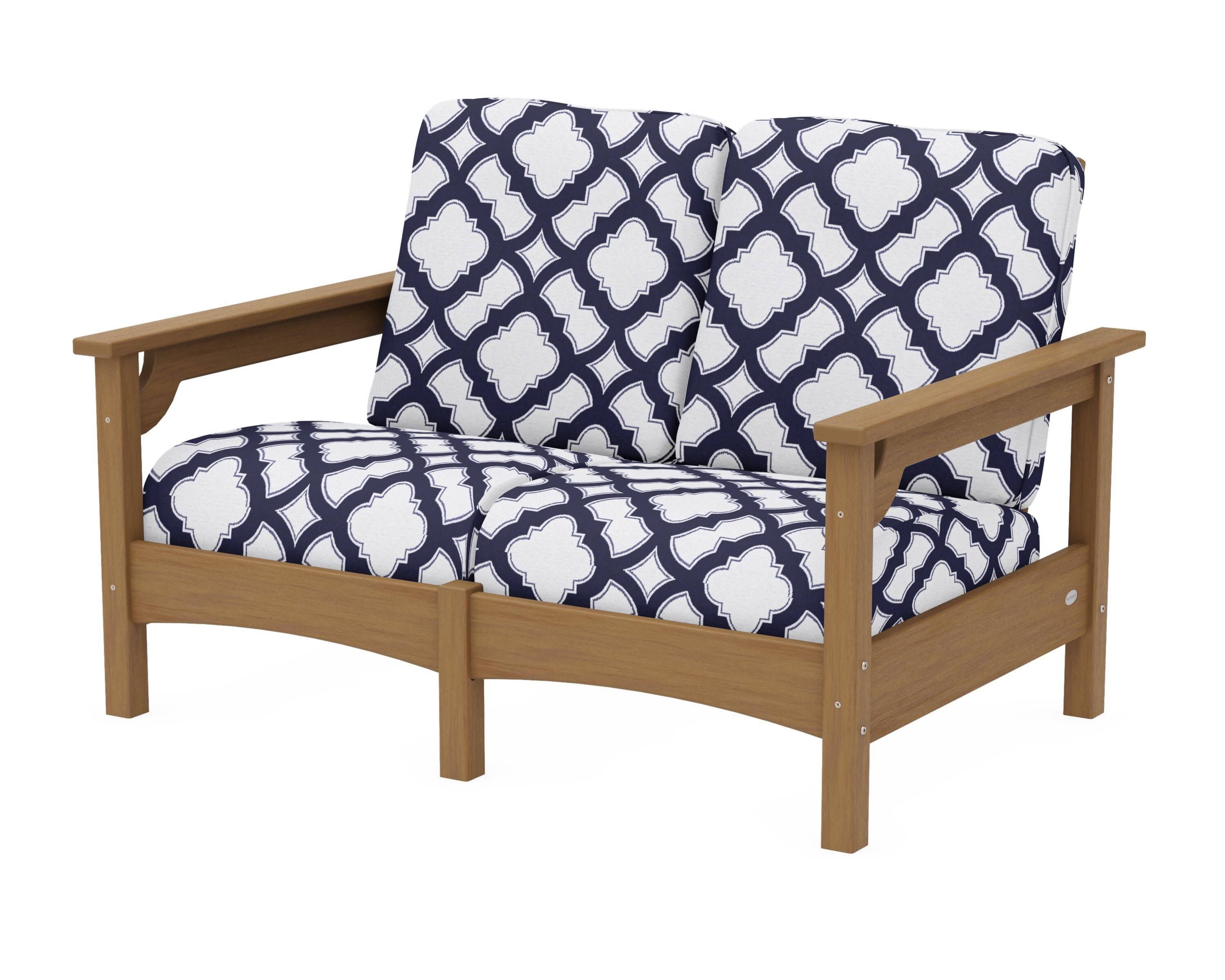 Club Loveseat in Natural / Trellis Navy