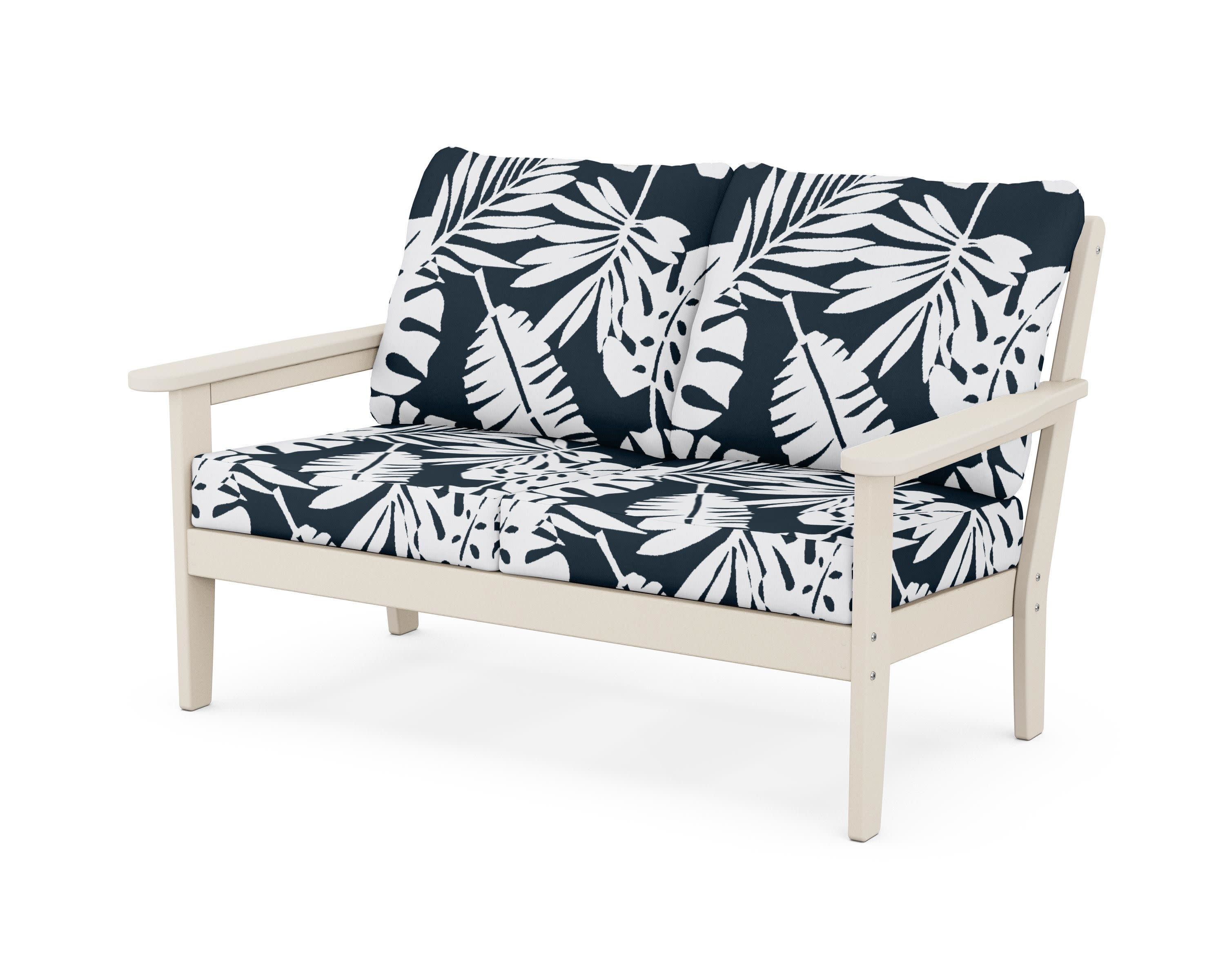 Cottage Deep Seating Loveseat in Sand / Leaf Marine Indigo