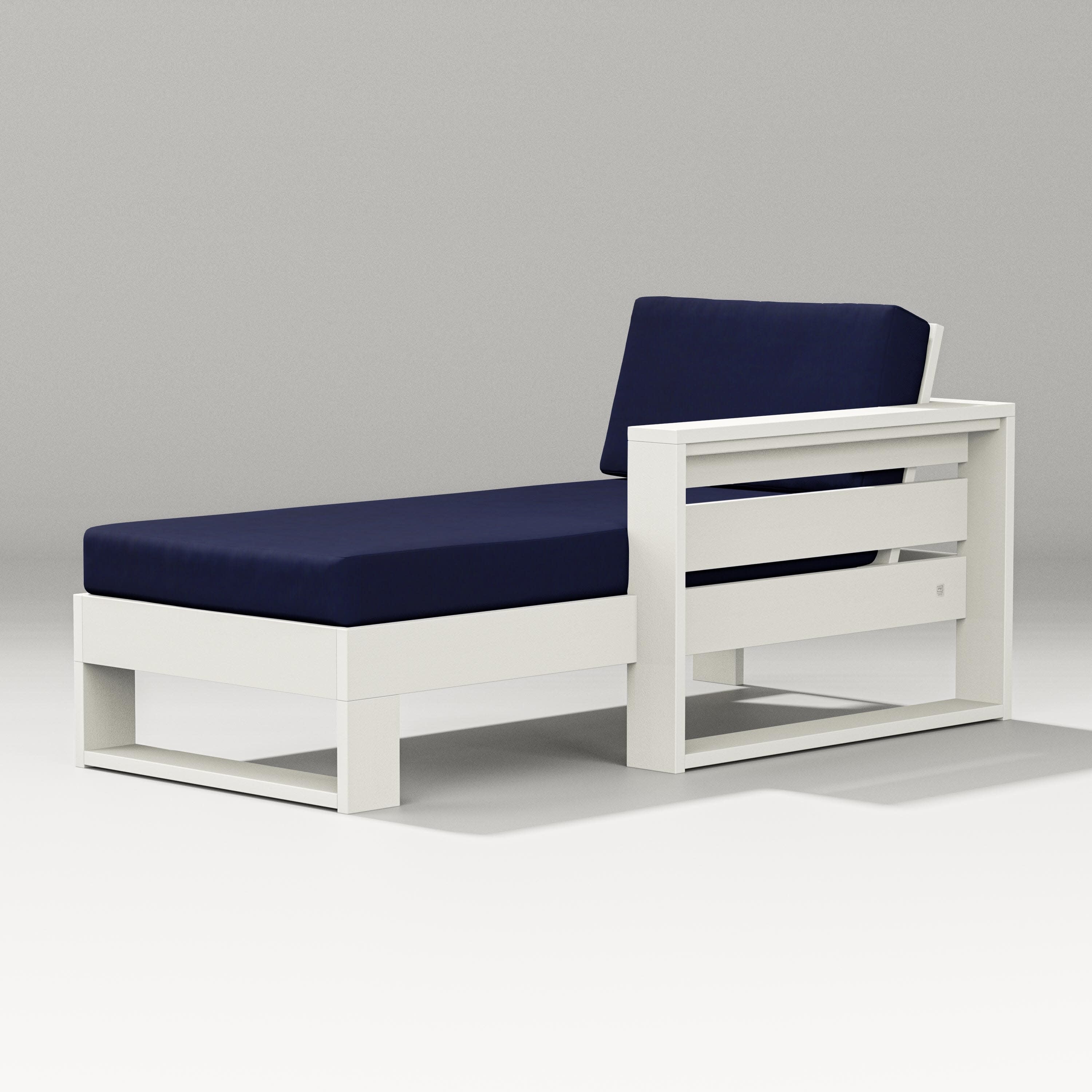 Latitude Modular Right Arm Chaise in Vintage White / Navy