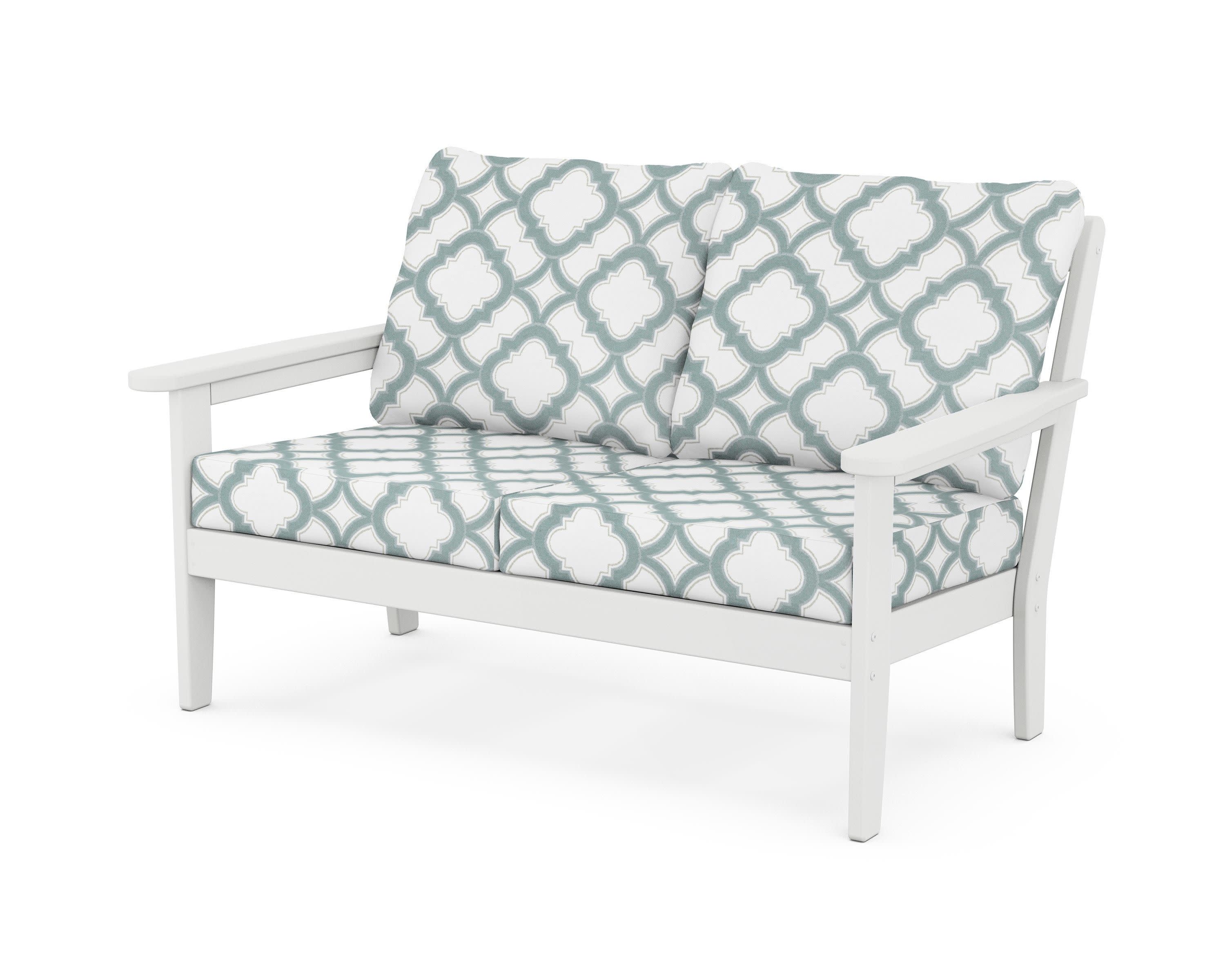 Cottage Deep Seating Loveseat in White / Trellis Glacier Spa