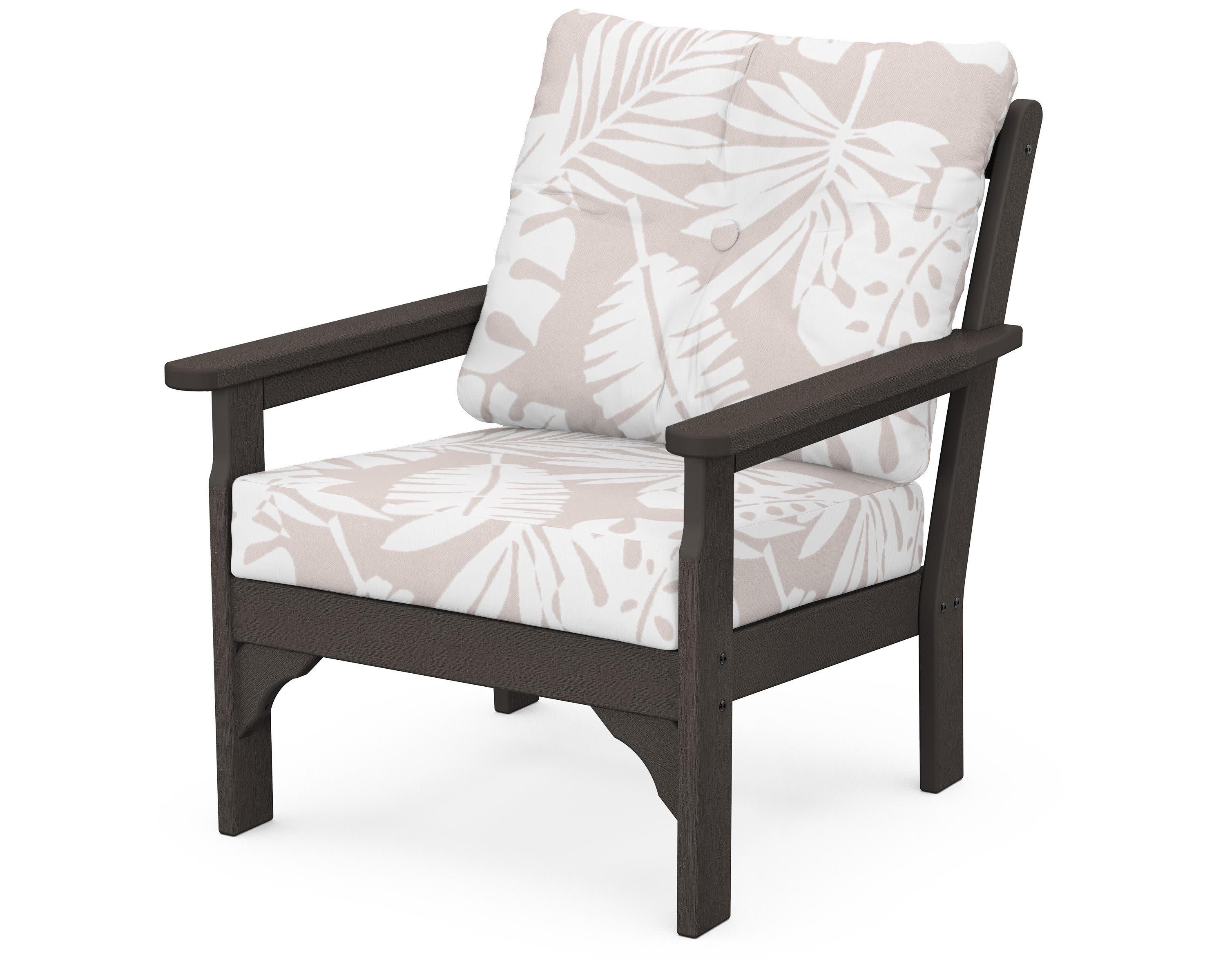 Vineyard Deep Seating Chair in Vintage Coffee / Leaf Dune Burlap