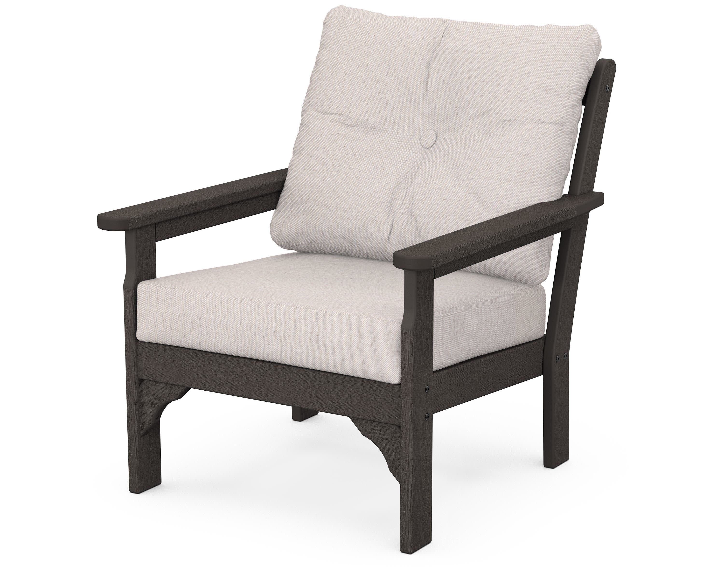 Vineyard Deep Seating Chair in Vintage Coffee / Dune Burlap