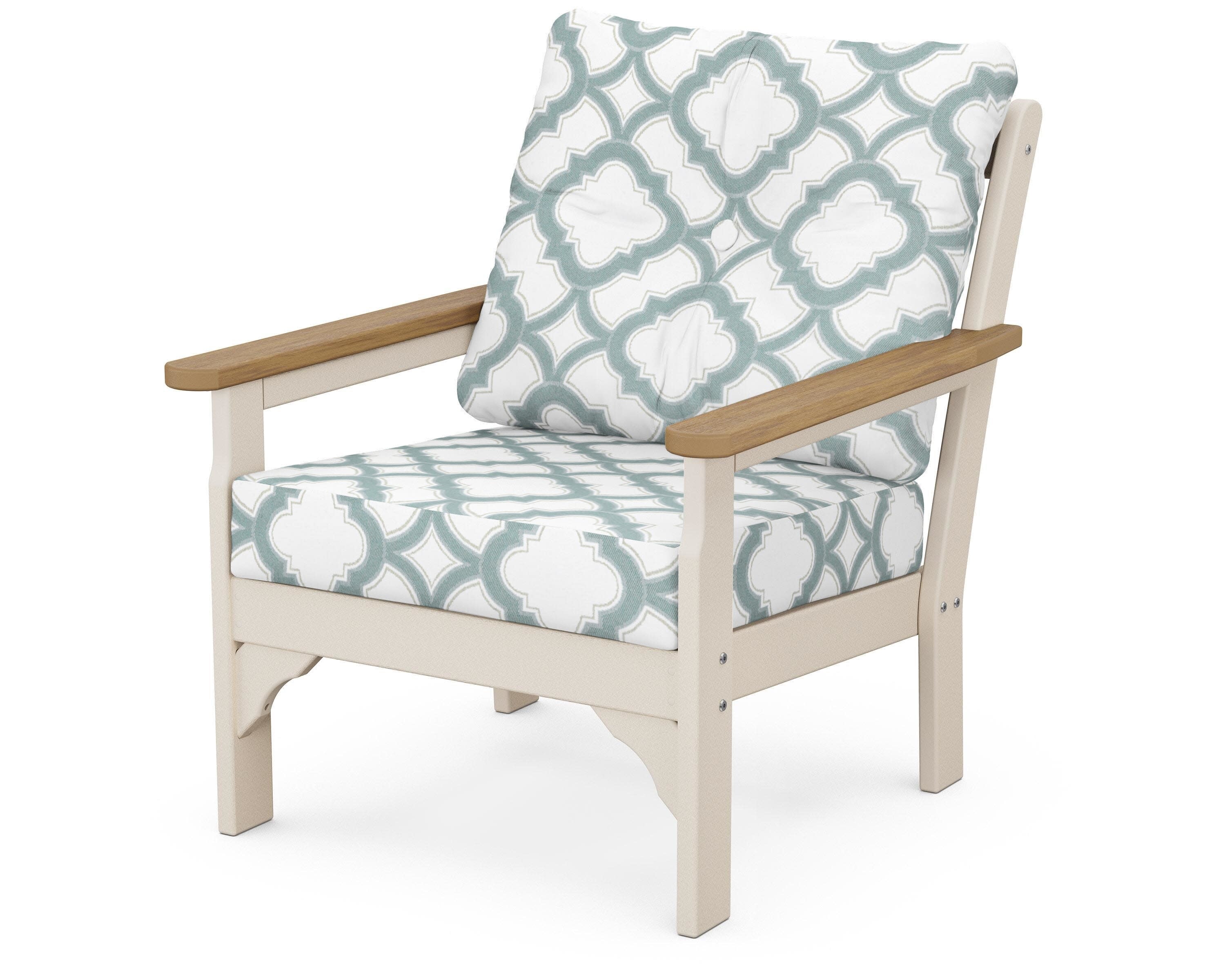 Vineyard Deep Seating Chair in Sand / Natural / Trellis Glacier Spa