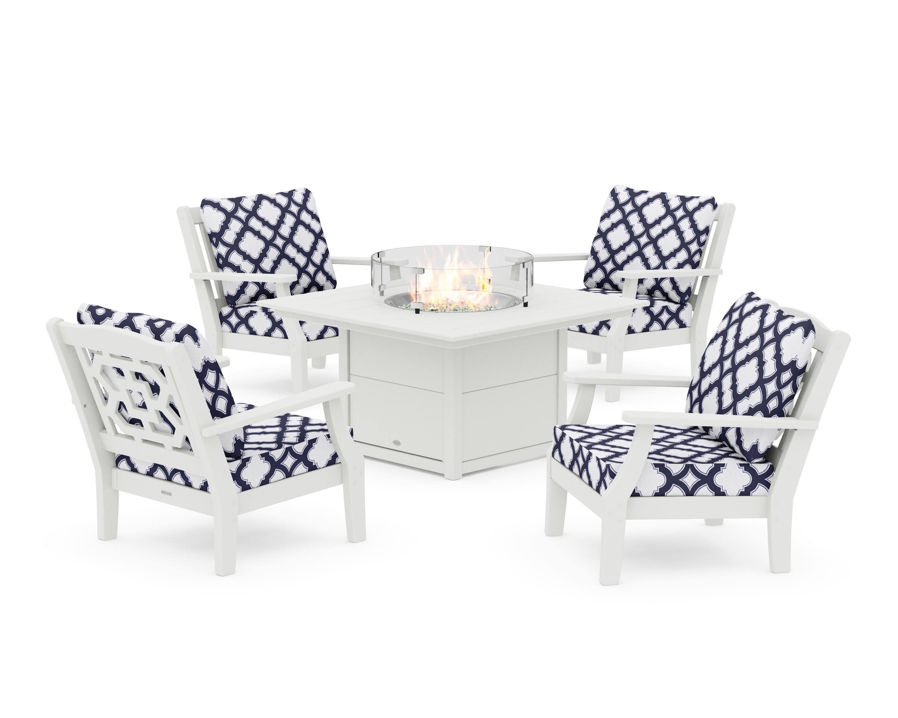 Chinoiserie 5-Piece Deep Seating Set with Fire Pit Table in Vintage White / Trellis Navy