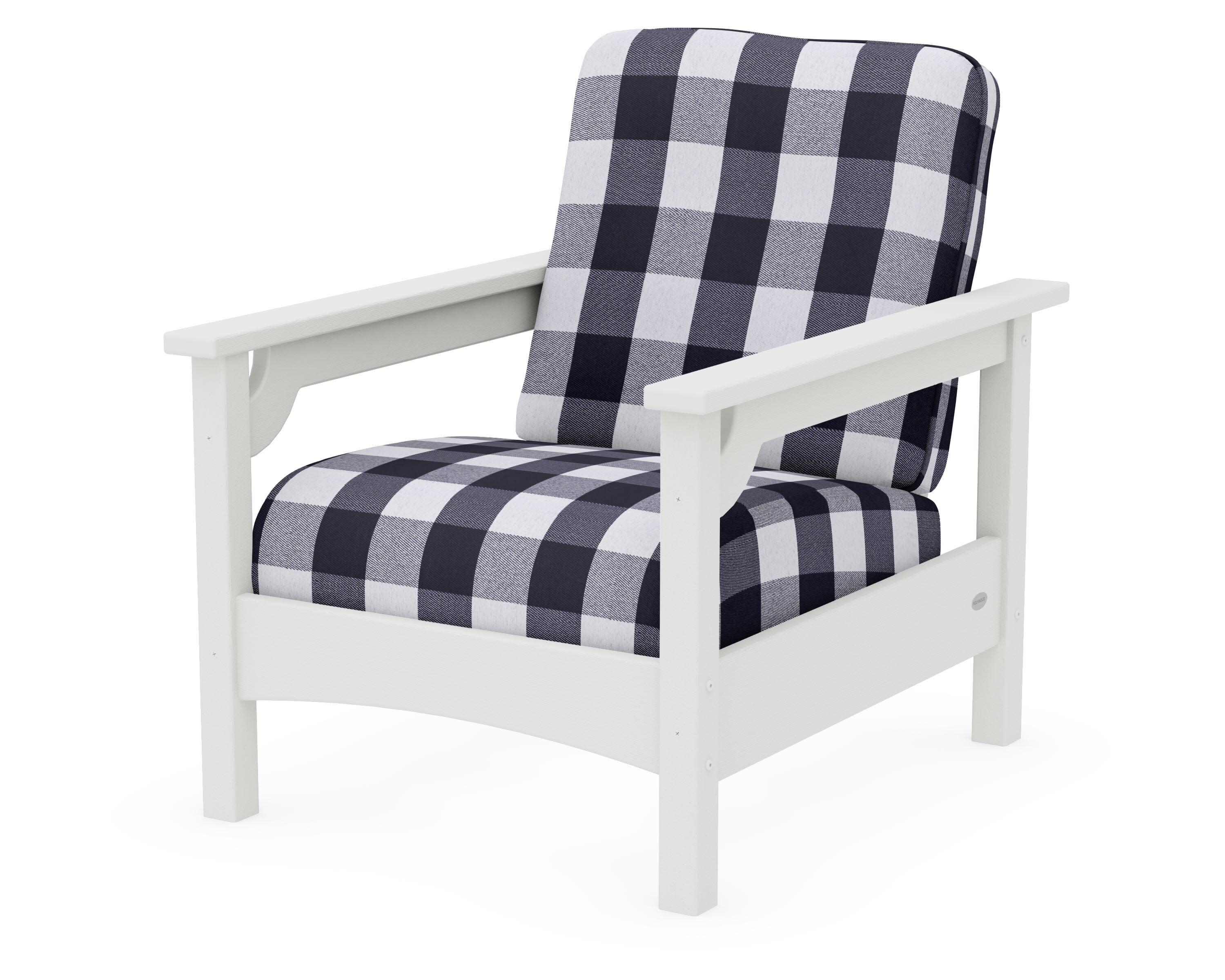 Club Chair in Vintage White / Buffalo Plaid Navy