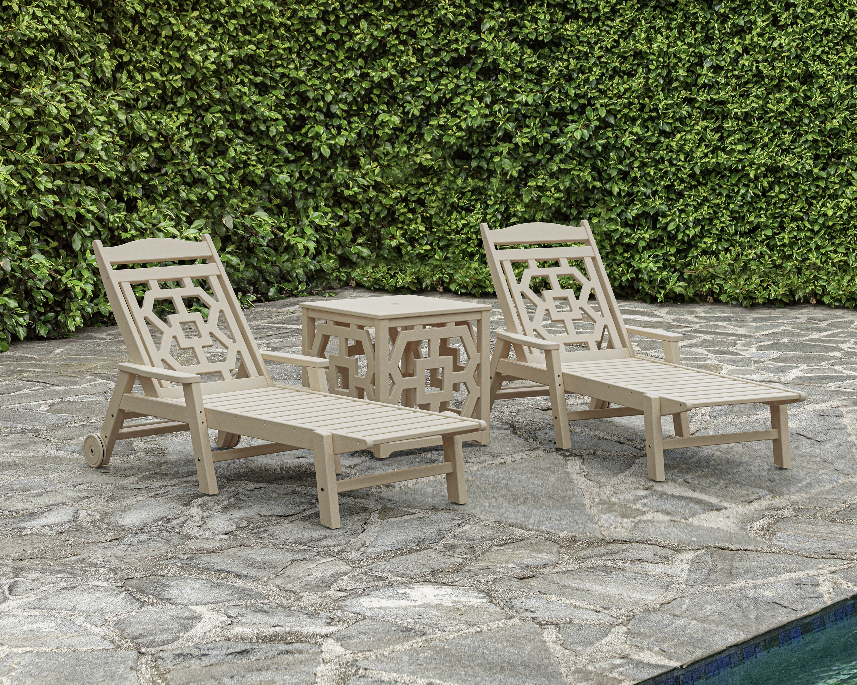 Chinoiserie 3-Piece Chaise Set with Umbrella Stand Accent Table - Thumbnail 4