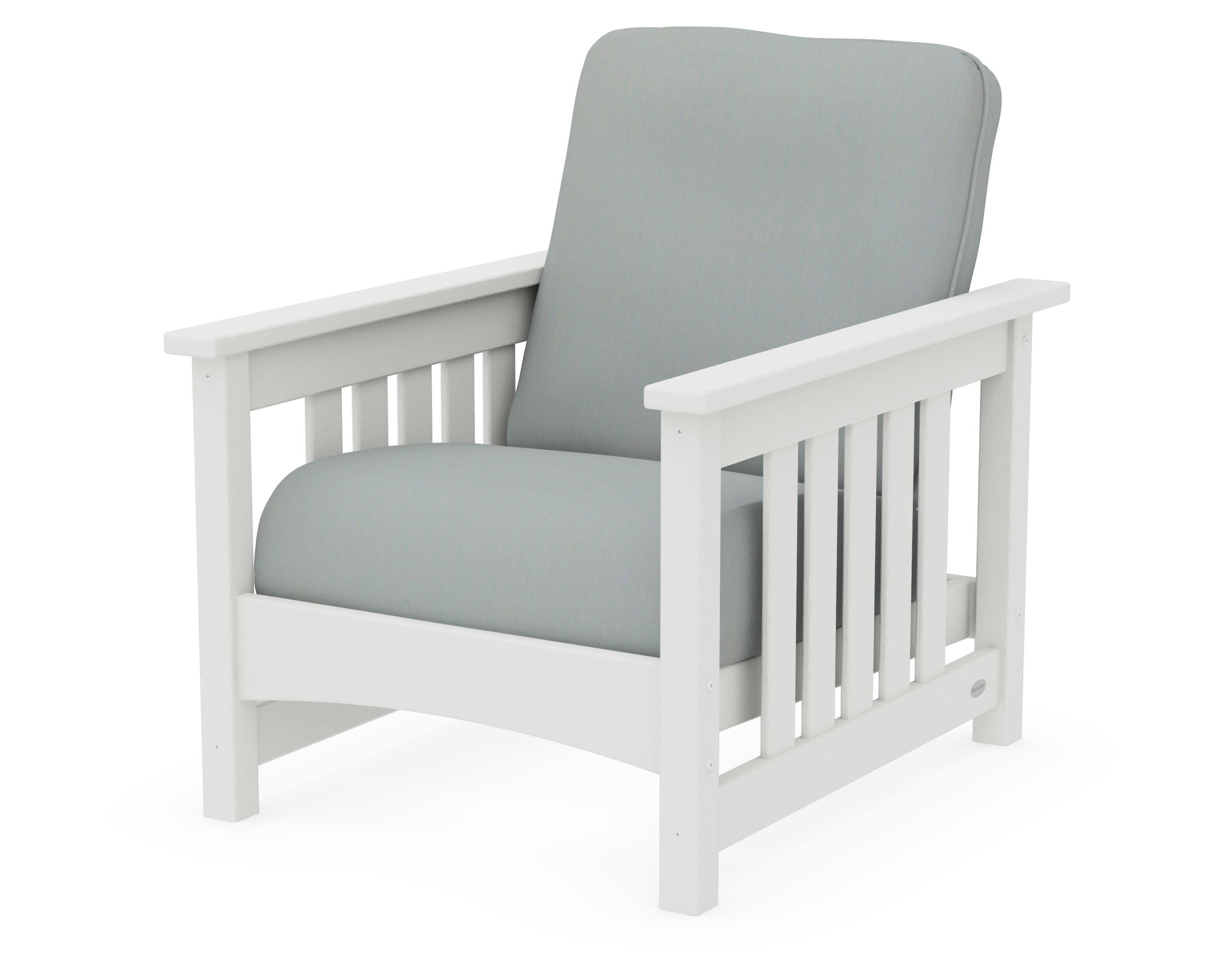 Club Mission Chair in Vintage White / Spa