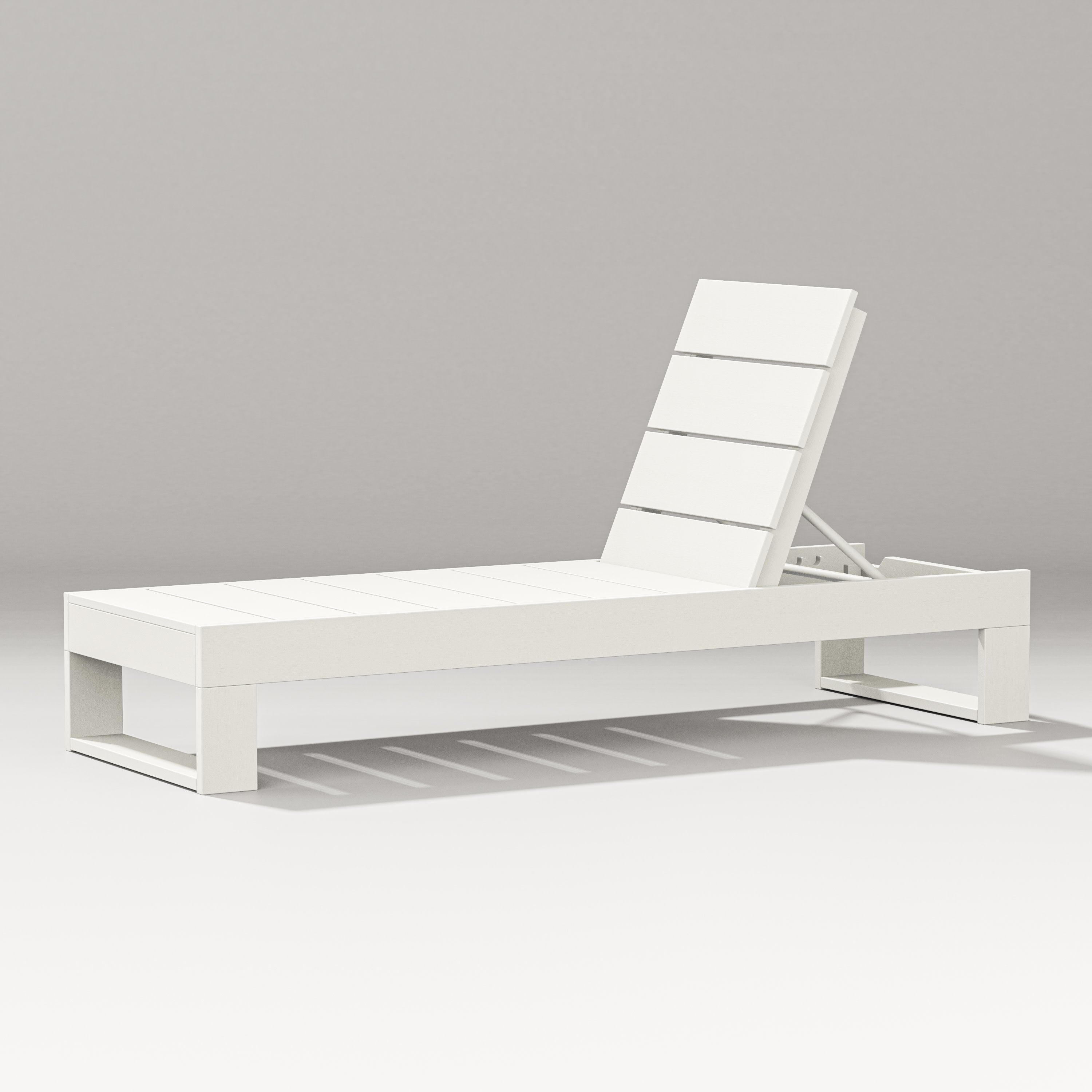 Latitude Chaise Lounge in Vintage White
