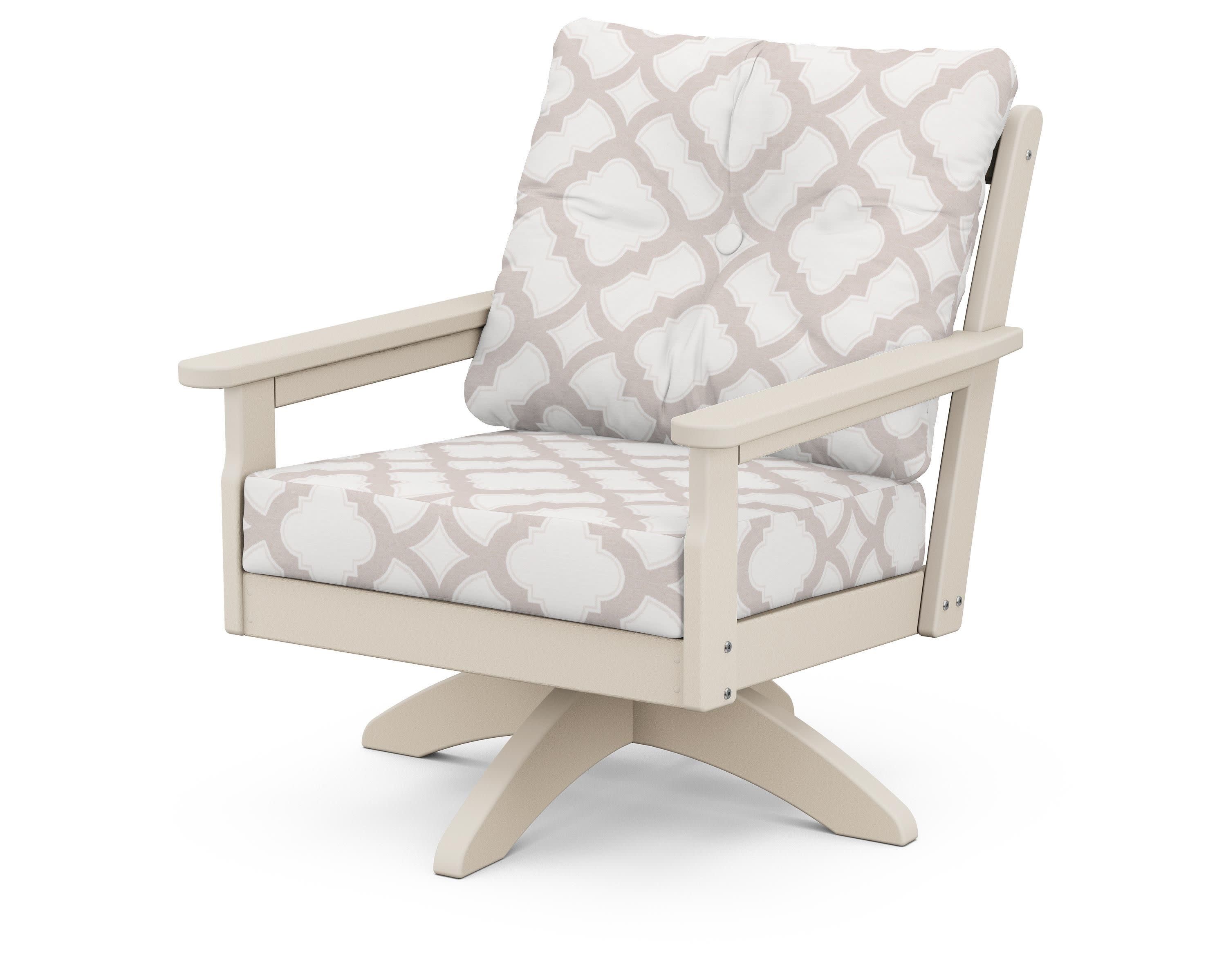 Vineyard Deep Seating Swivel Chair in Sand / Trellis Dune Burlap