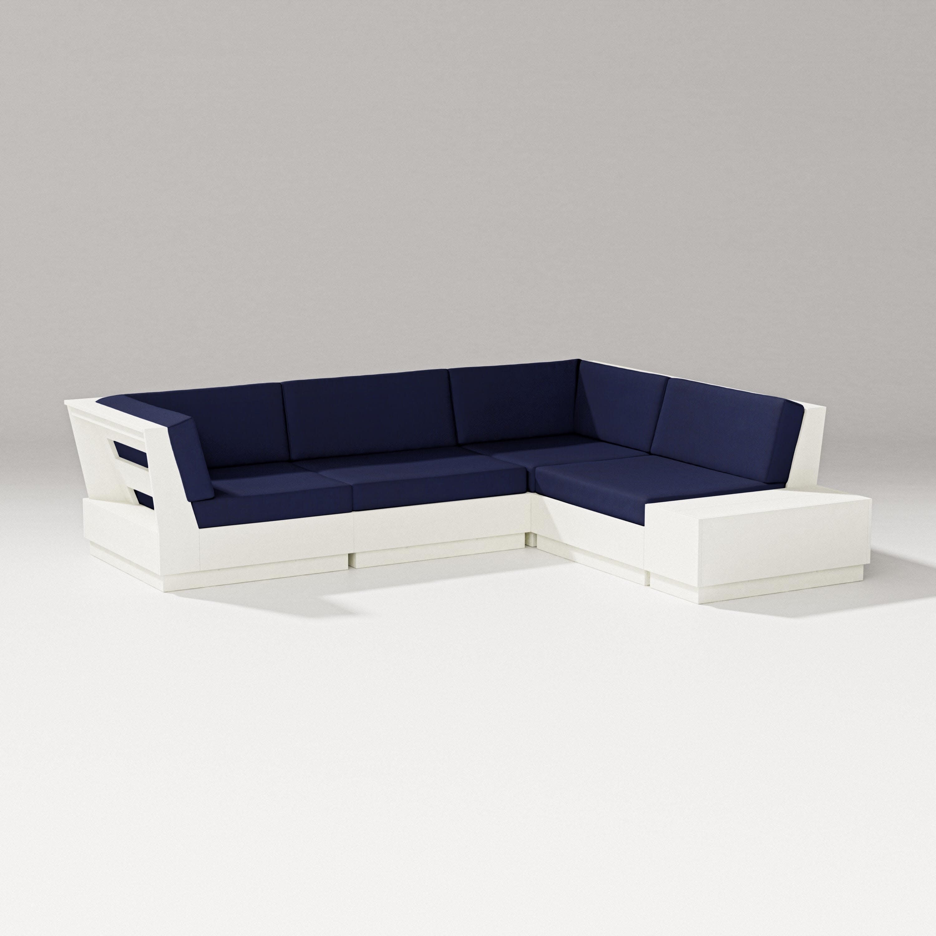 Elevate Corner Sectional in Vintage White / Navy