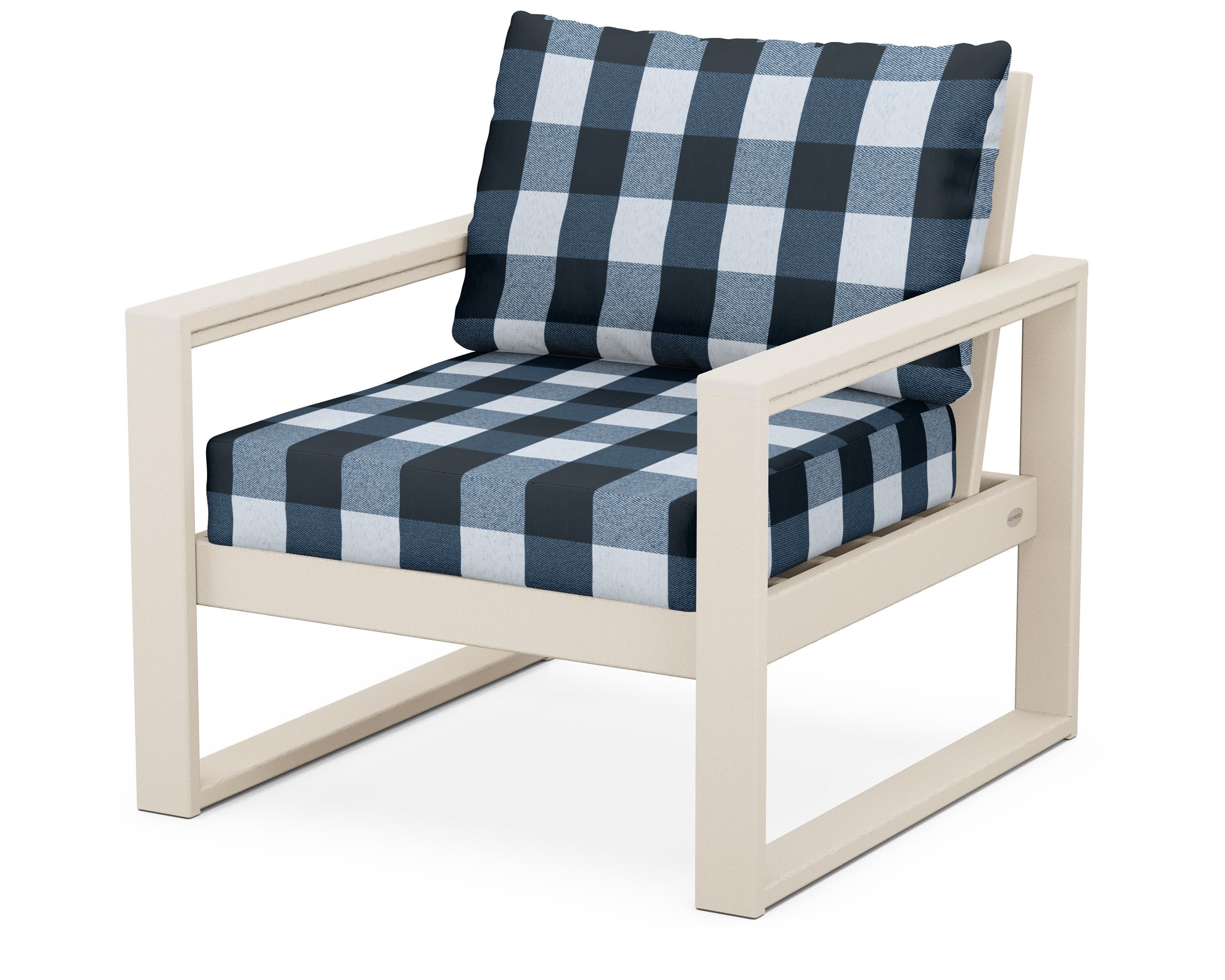 EDGE Club Chair in Sand / Buffalo Plaid Marine Indigo