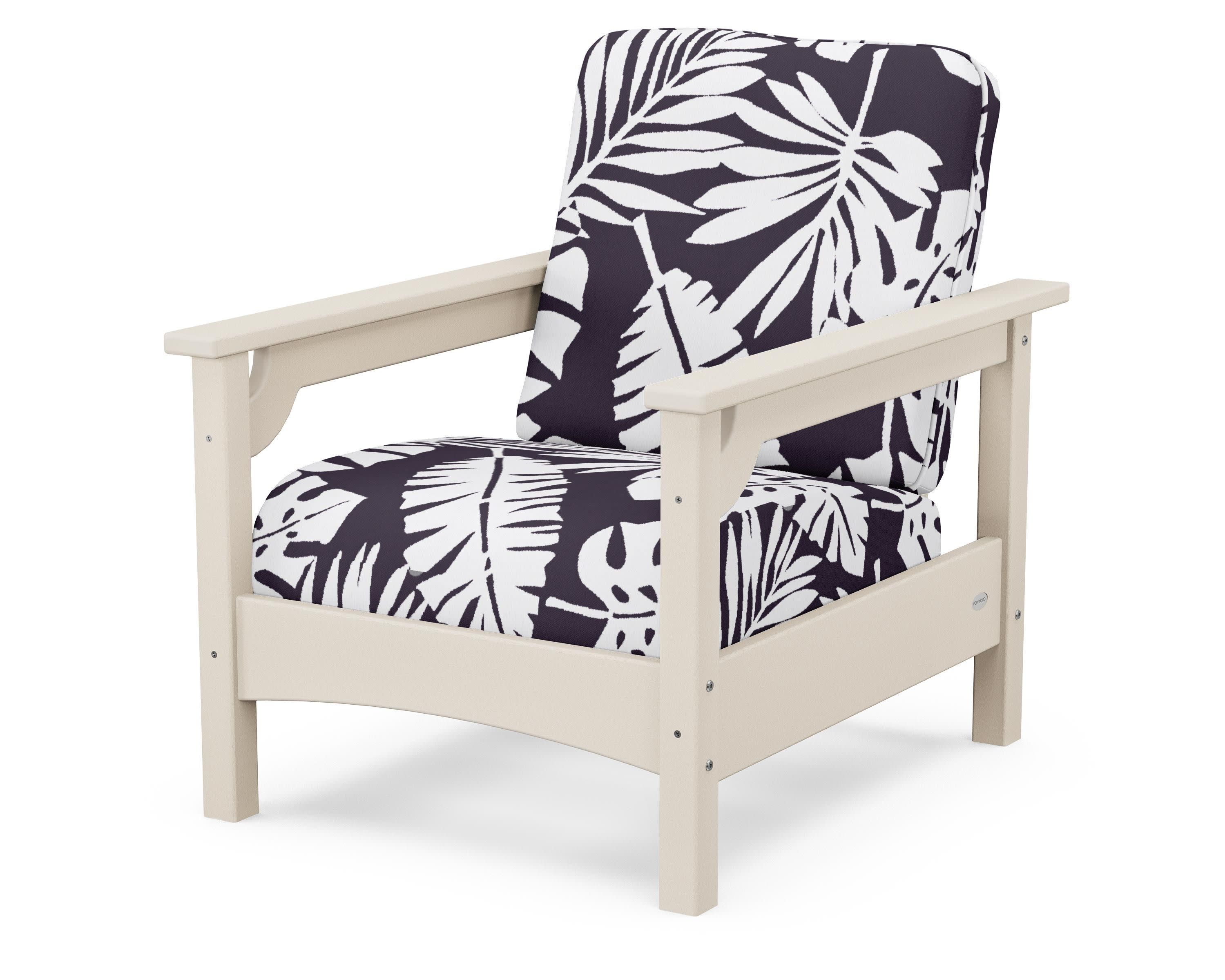 Club Chair in Sand / Leaf Navy