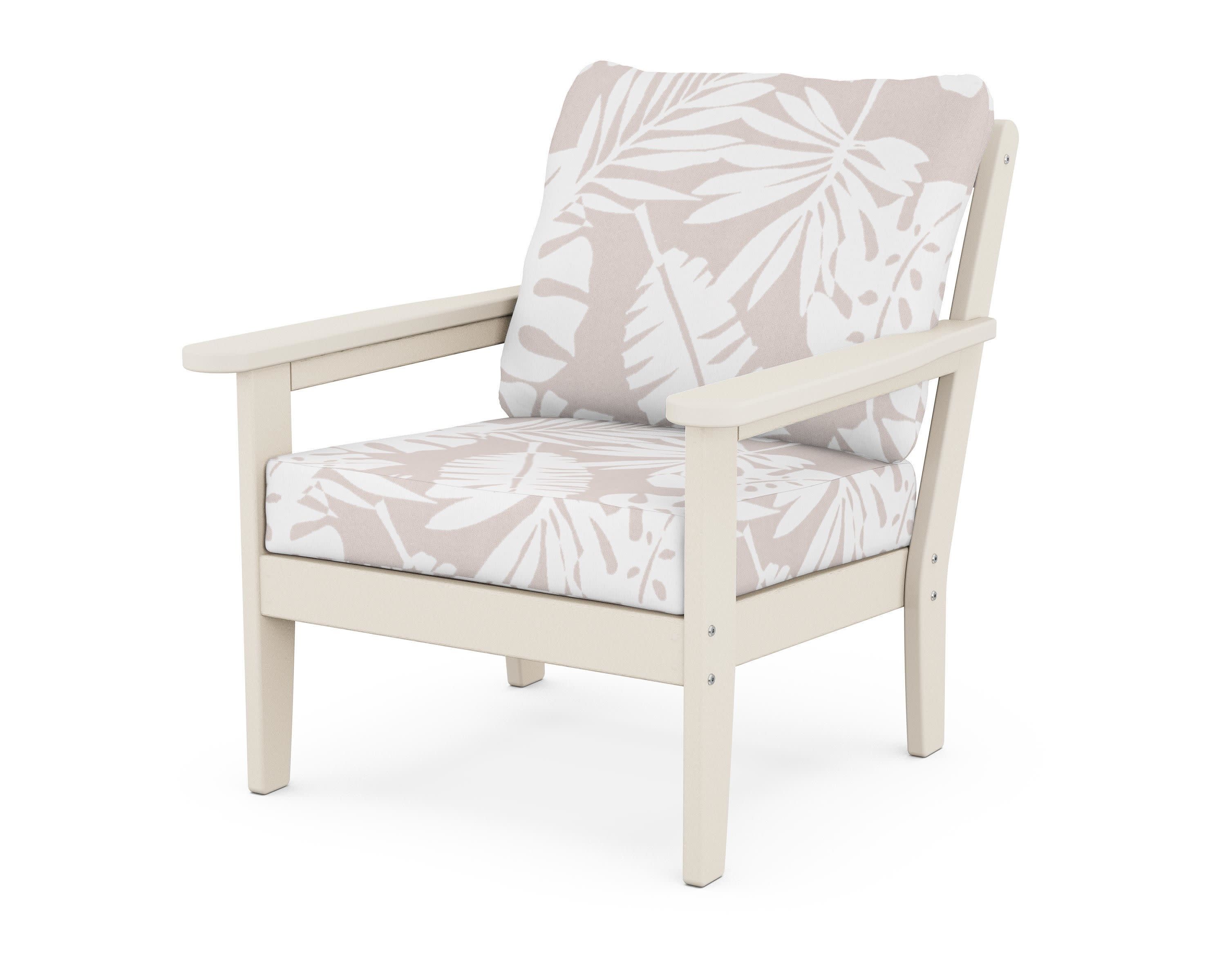 Cottage Deep Seating Chair in Sand / Leaf Dune Burlap