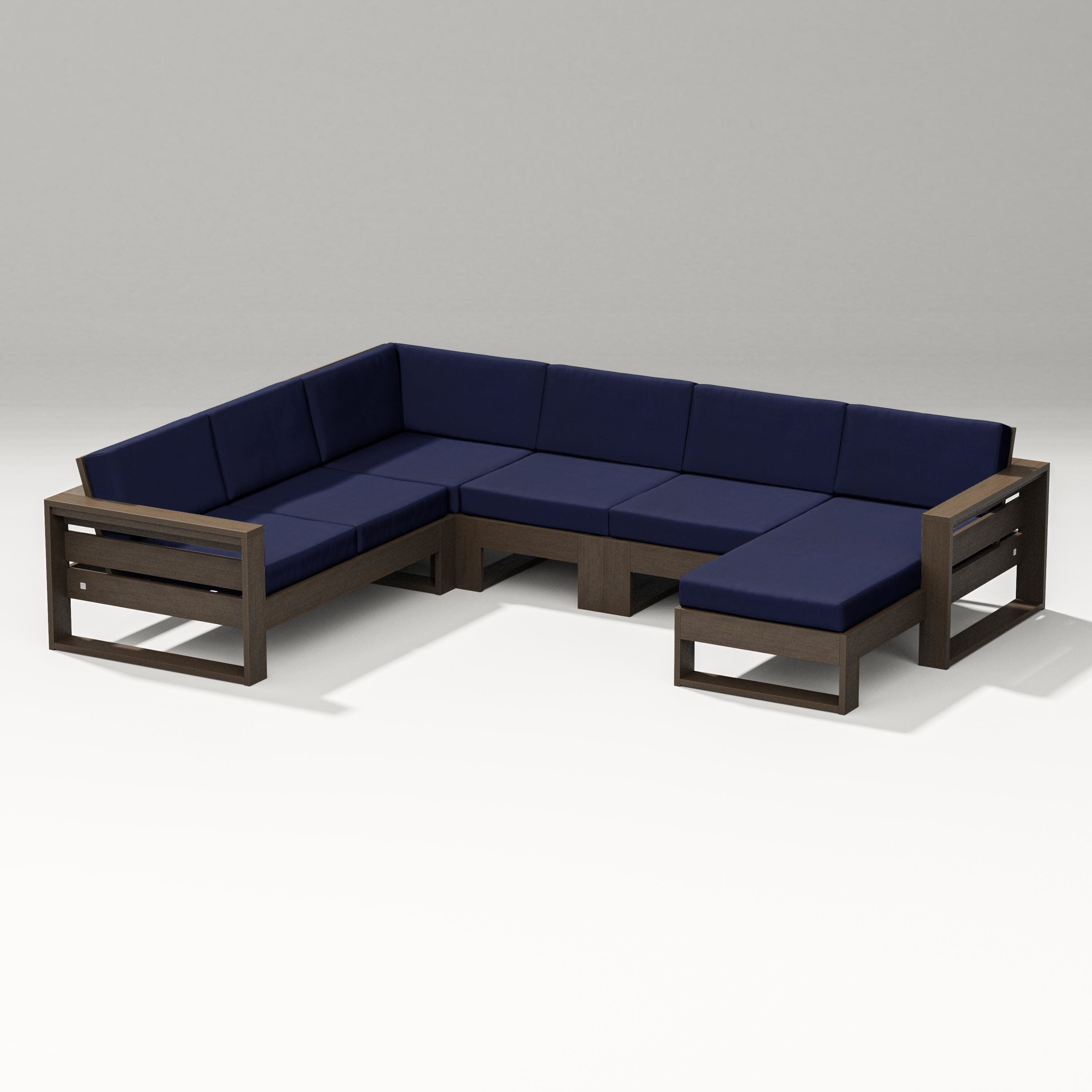 Latitude Corner Sectional with Right Chaise in Kona / Navy