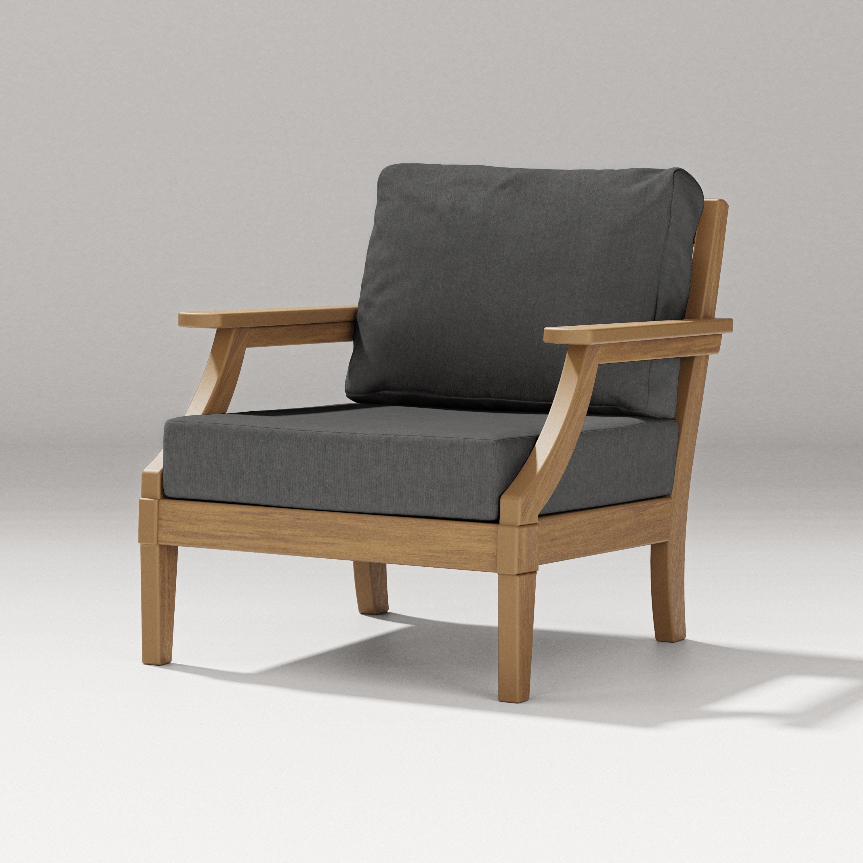 Estate Lounge Chair in Natural / Spectrum Carbon