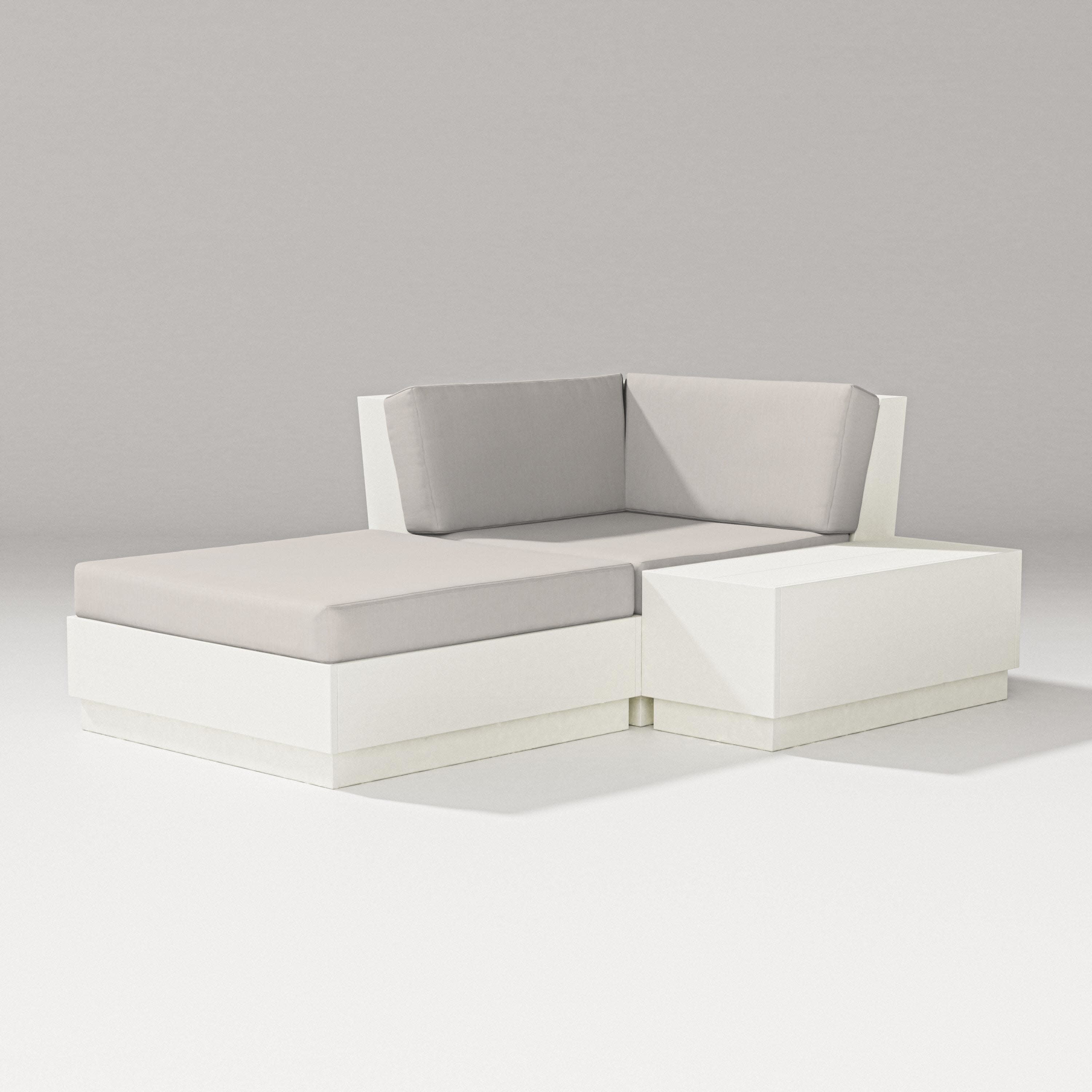 Elevate Corner Chaise in Vintage White / Cast Ash