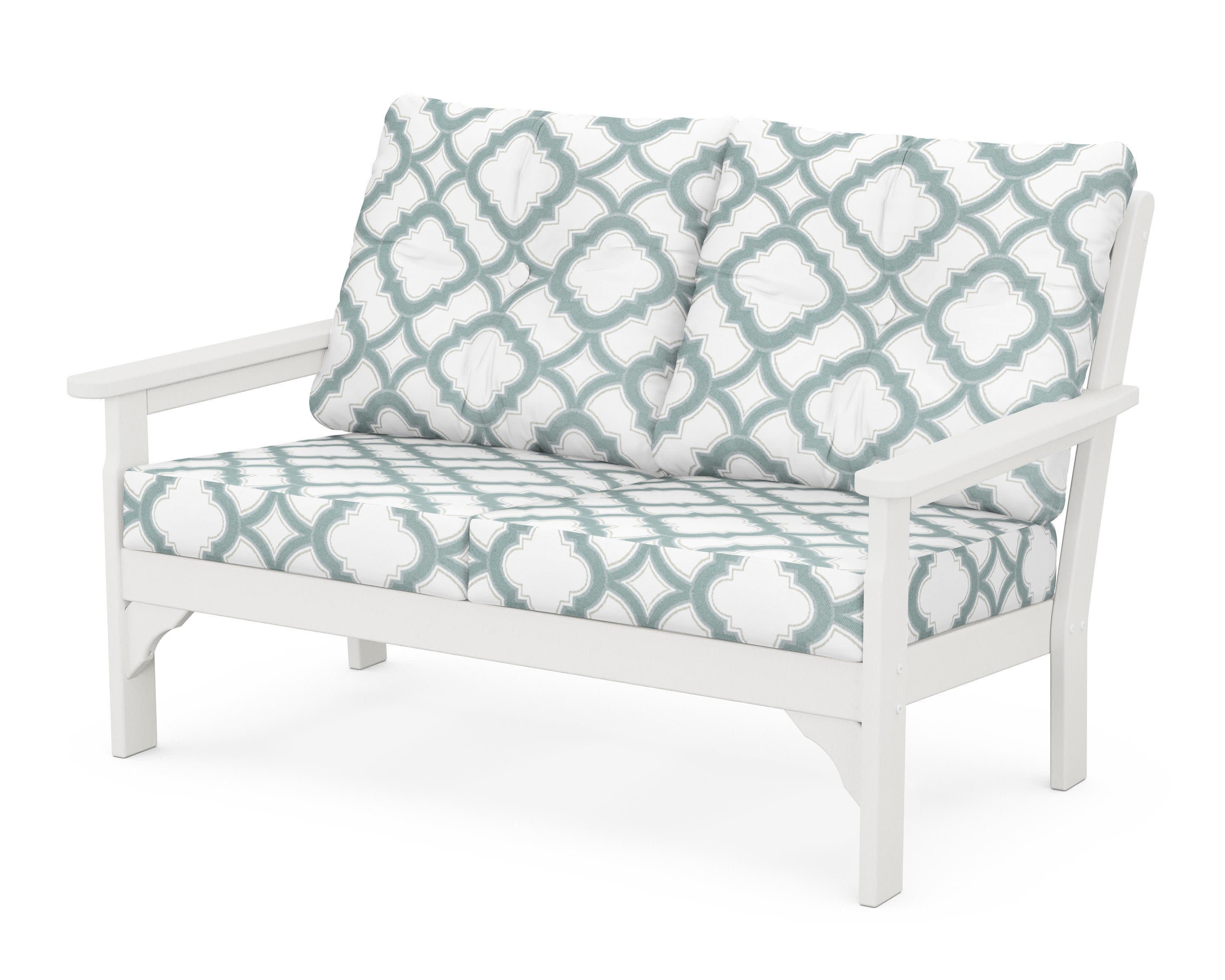 Vineyard Deep Seating Loveseat in Vintage White / Trellis Glacier Spa