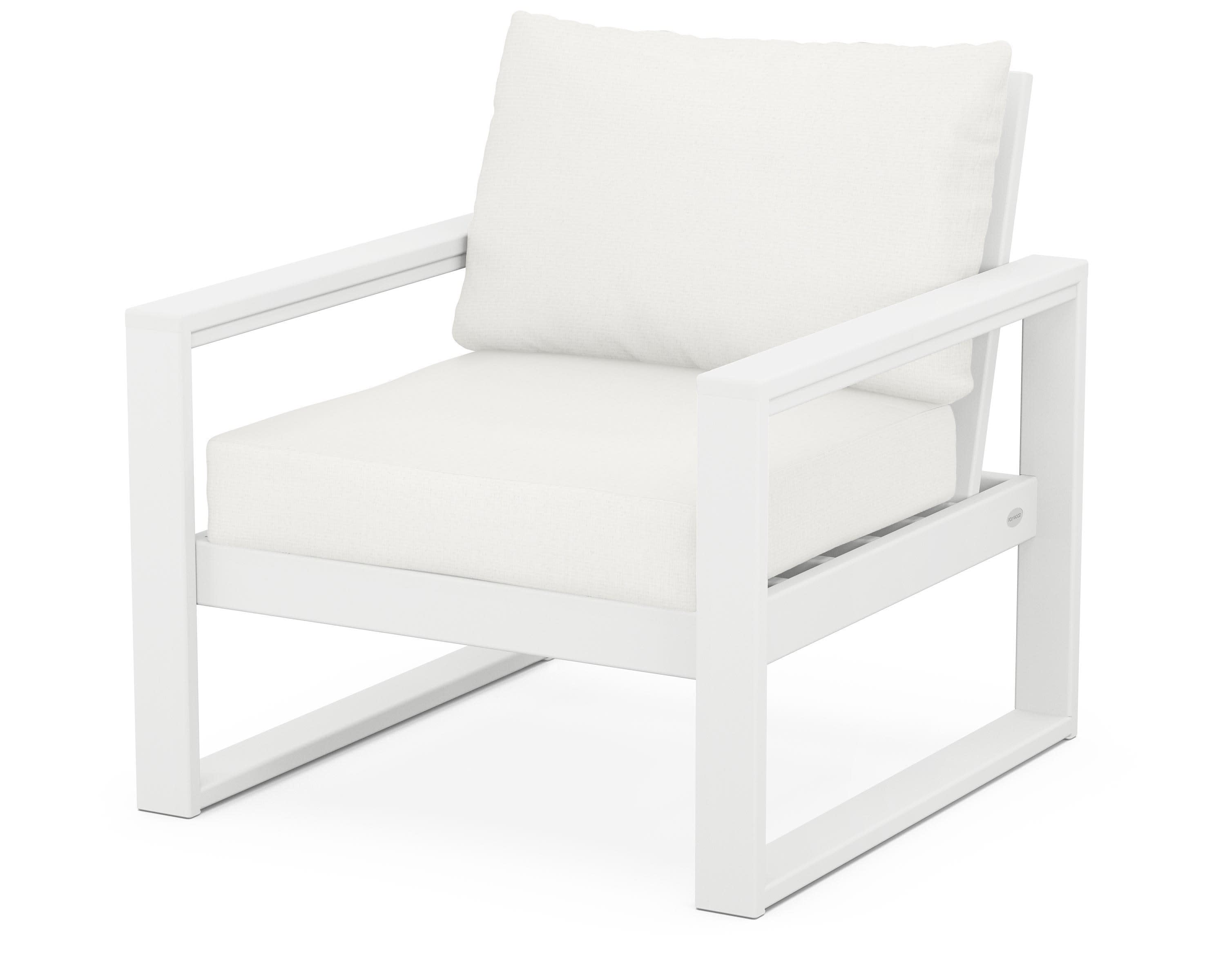 EDGE Club Chair in White / Natural Linen